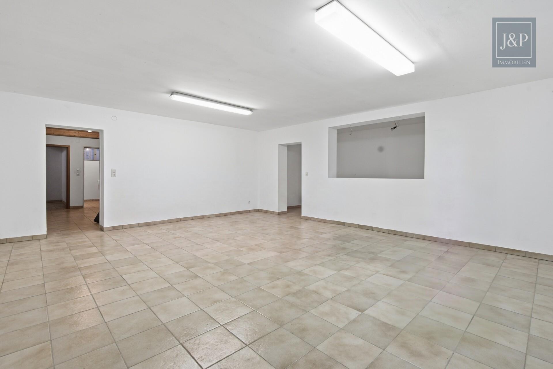 Zuhause für Generationen: Zweifamilienhaus mit Garten, Wintergarten & Doppelgarage in Roßdorf - Keller