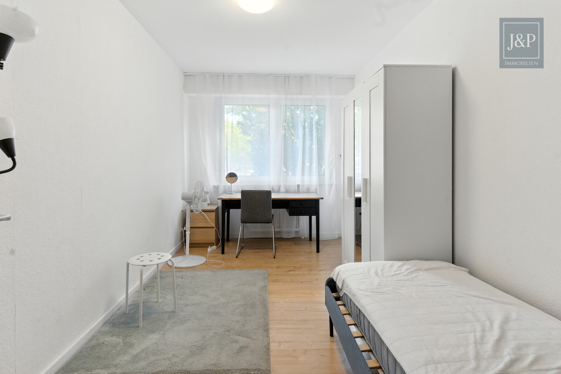 Top Kapitalanlage mit 1300 Kaltmiete - Energetische und renovierte ETW in Sachsenhausen Nord - Schlafen 2