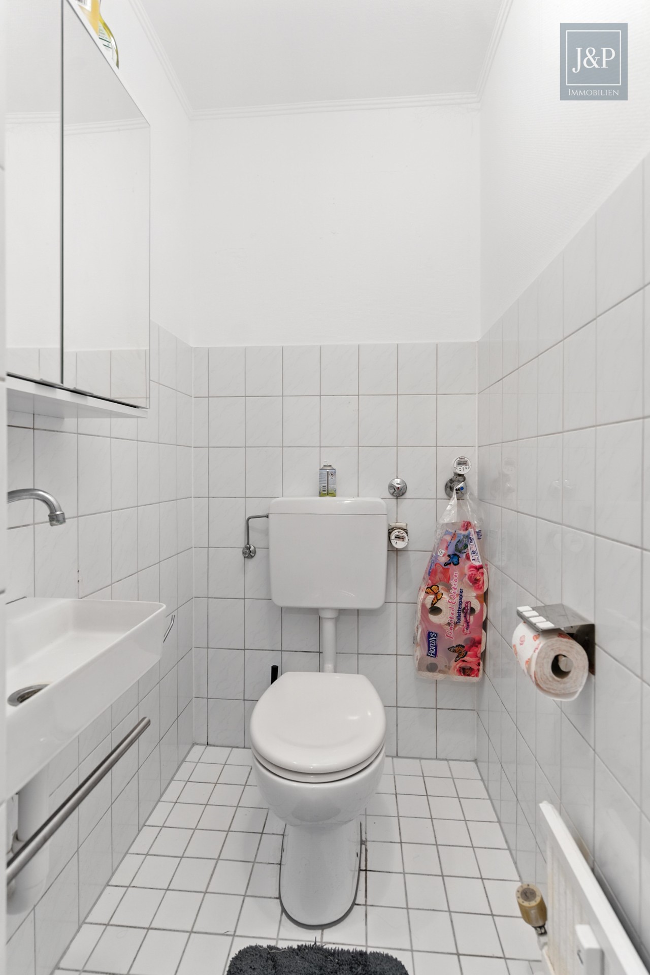 Top Kapitalanlage mit 1300 Kaltmiete - Energetische und renovierte ETW in Sachsenhausen Nord - Bad