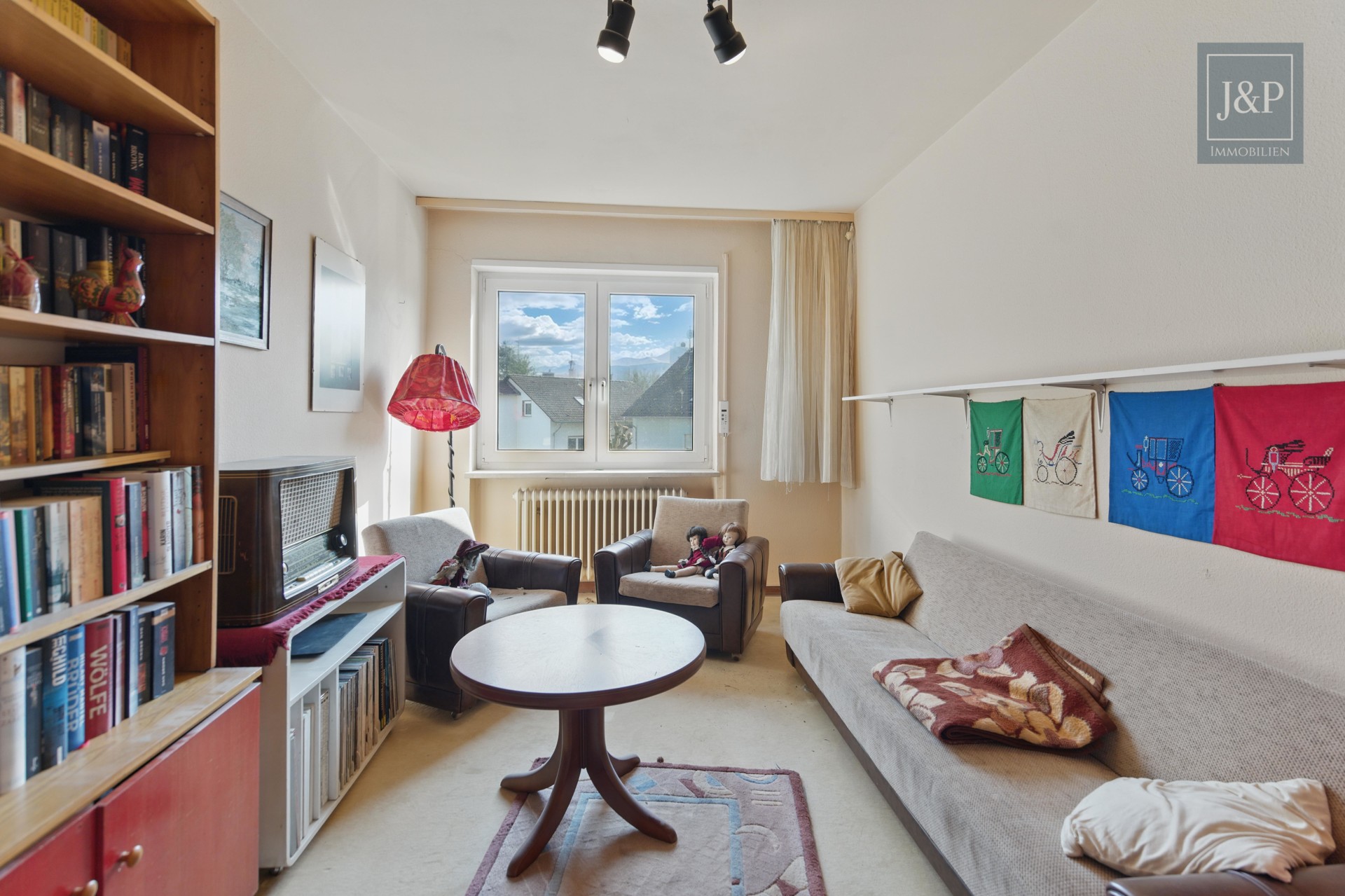 Einzigartige Gelegenheit! Modernisiertes Reihenhaus mit viel Platz für Familien - OG Kinderzimmer