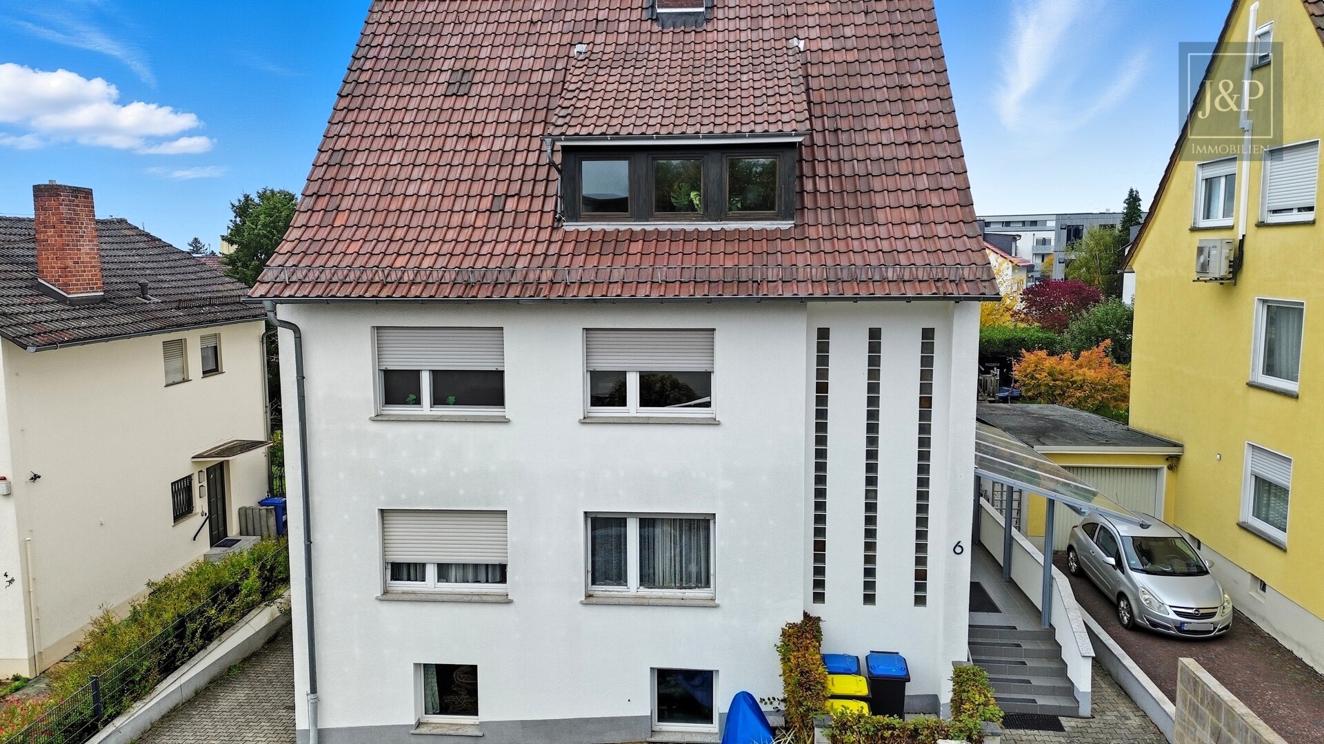 Ruhig und Familiär! 4,5-Zimmer-Souterrain-Wohnung mit großem Gartenanteil! - Außenansicht