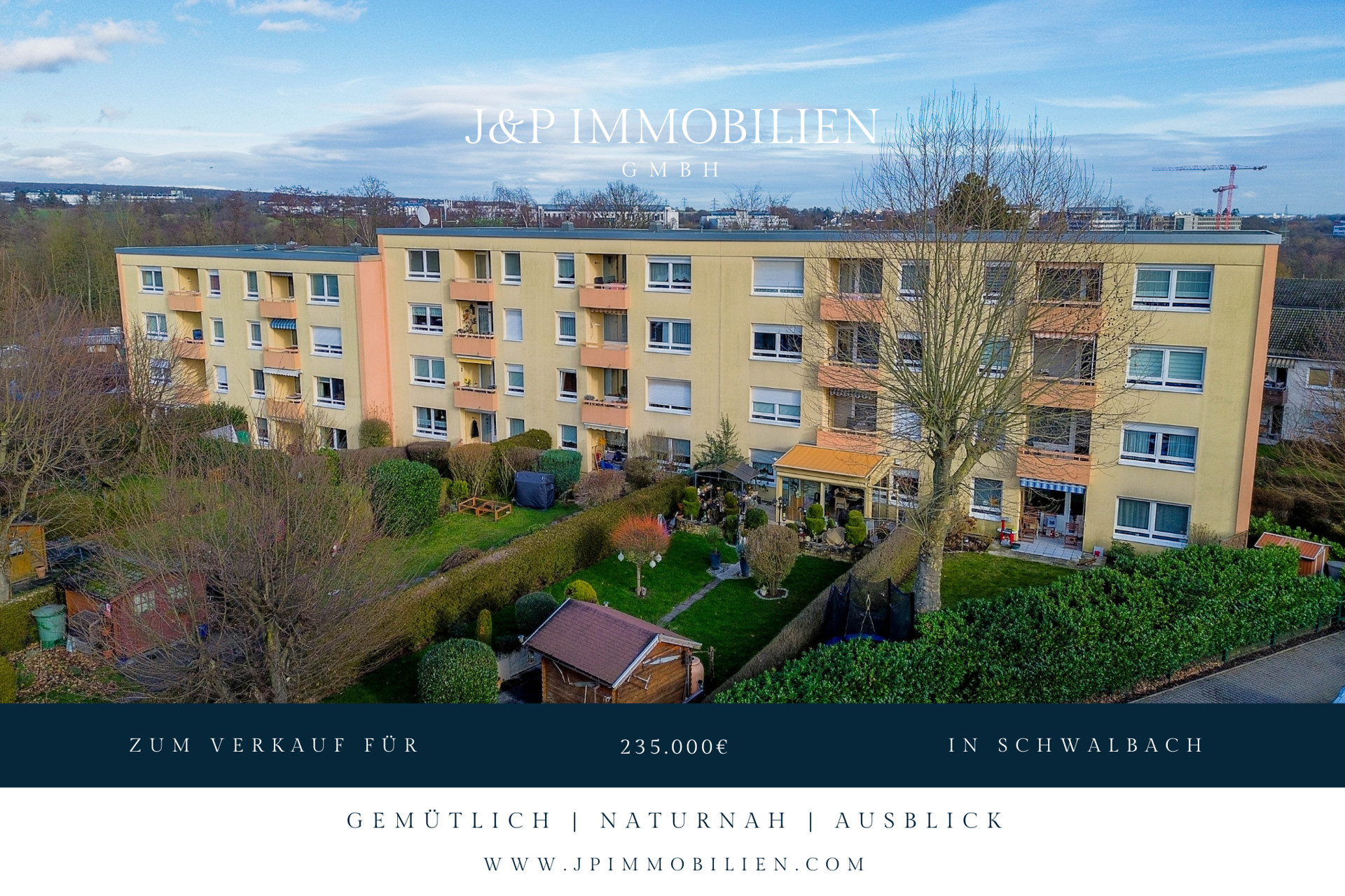 Helle & renovierte 3 Zimmer Wohnung mit Taunus und Skyline Blick - Titelbild