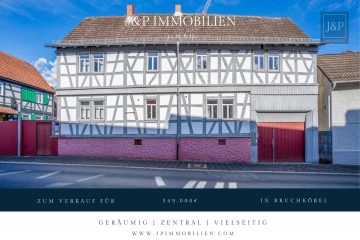 Zentral & vielseitig: Großes Fachwerkhaus mit Einliegerwohnung und Nebengebäuden!, 63486 Bruchköbel, Einfamilienhaus