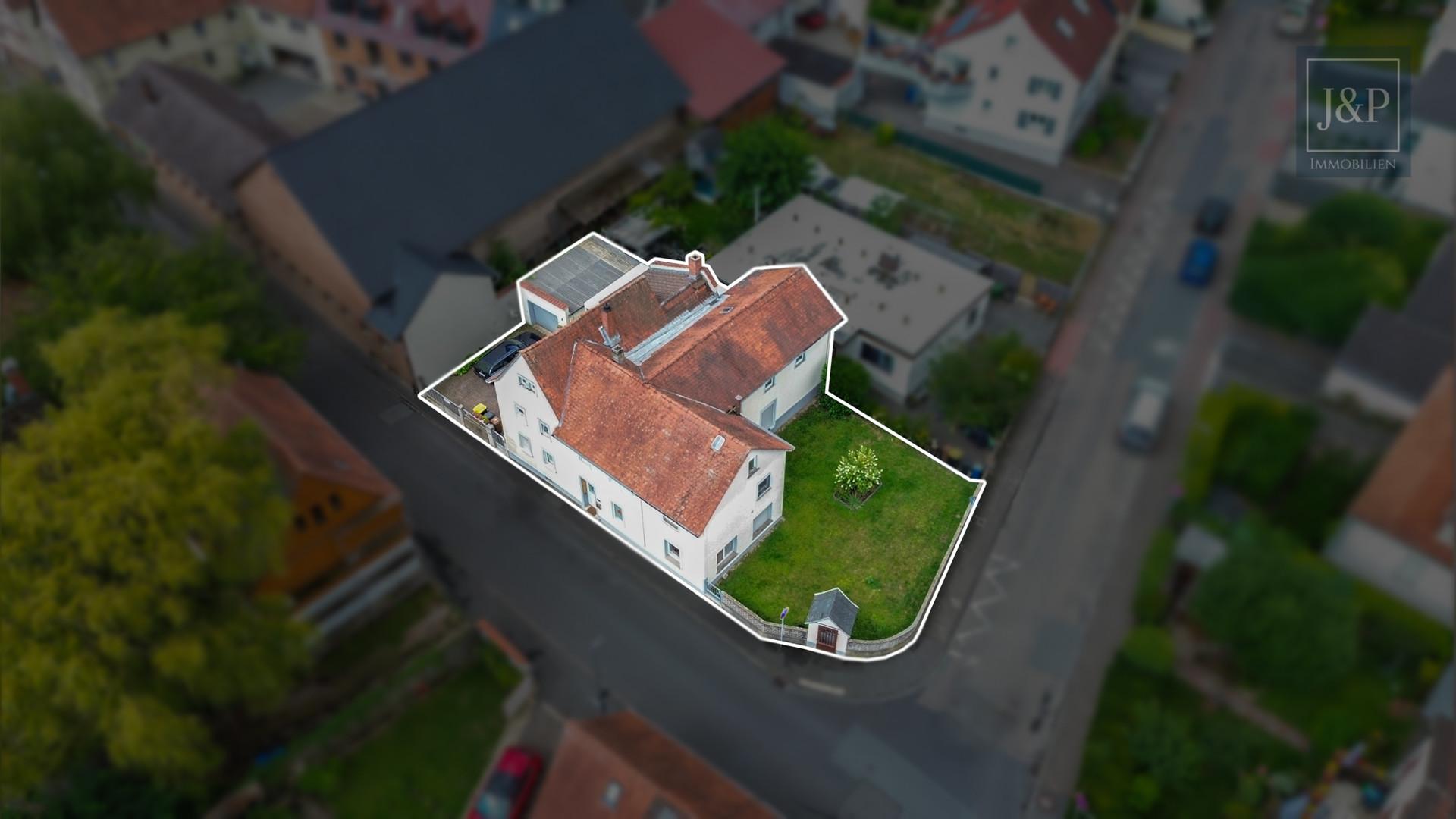 Wohn- & Geschäftshaus in Oberursel-Bommersheim mit Mieteinnahmen und viel Potenzial! - Luftaufnahme