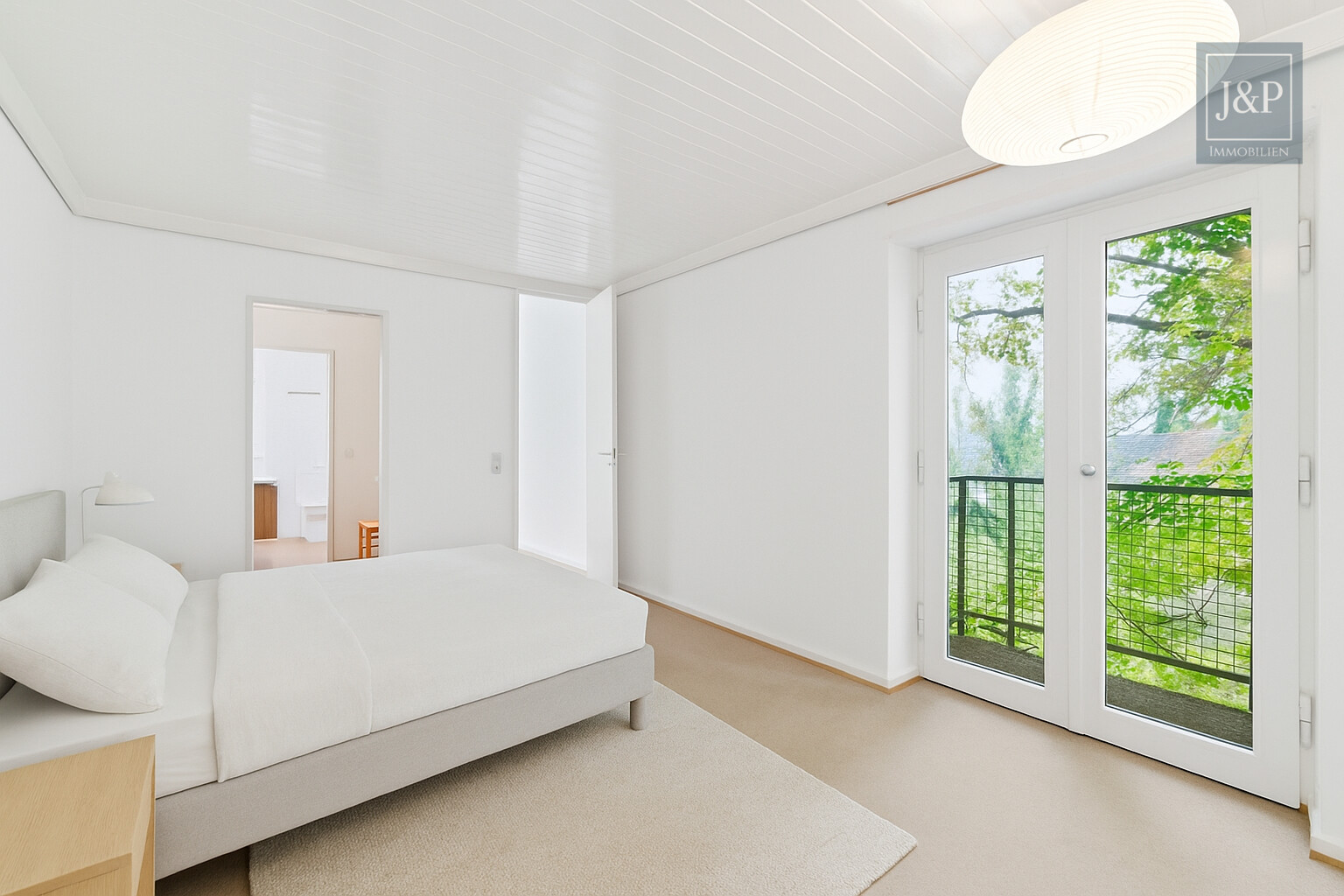 Einzigartige Architekten-Villa mit Panorama & Potenzial – Traumlage in Hofheim am Taunus - KI Schlafzimmer 5