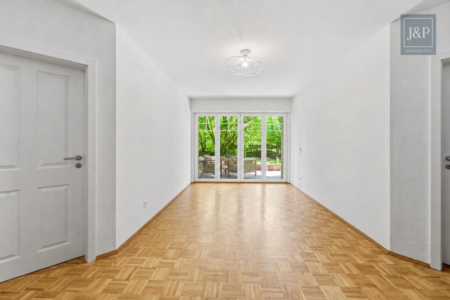 Exklusives Wohnen in Eppstein | Attraktiv zu 0,79 % finanzieren - Flur Gartengeschoss