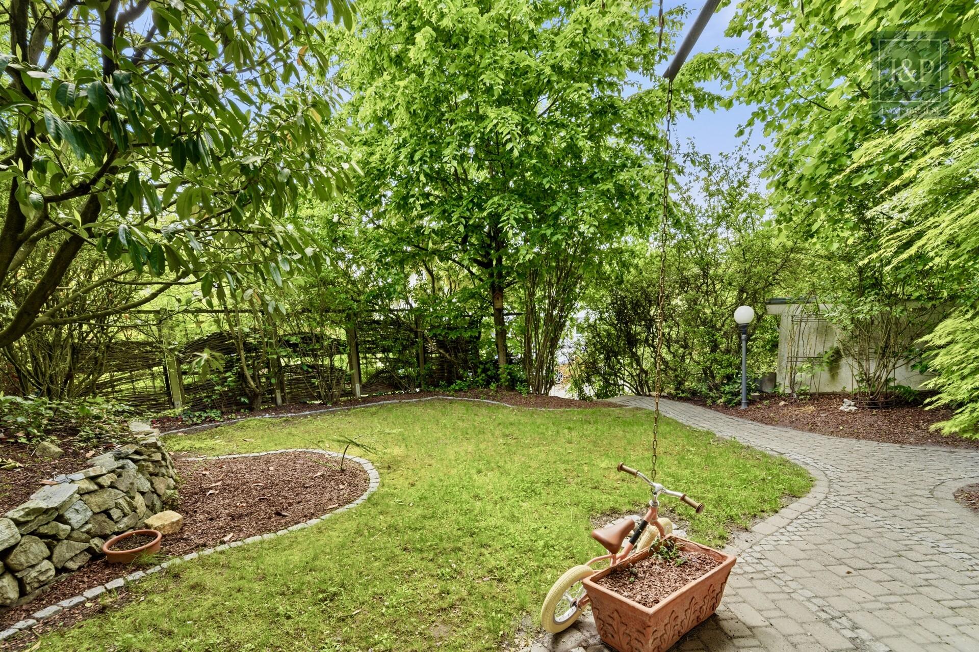 Exklusives Wohnen in Eppstein | Attraktiv zu 0,79 % finanzieren - Garten