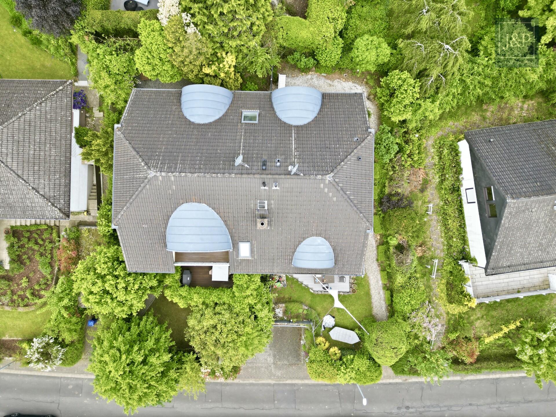Exklusives Wohnen in Eppstein | Attraktiv zu 0,79 % finanzieren - Draufsicht