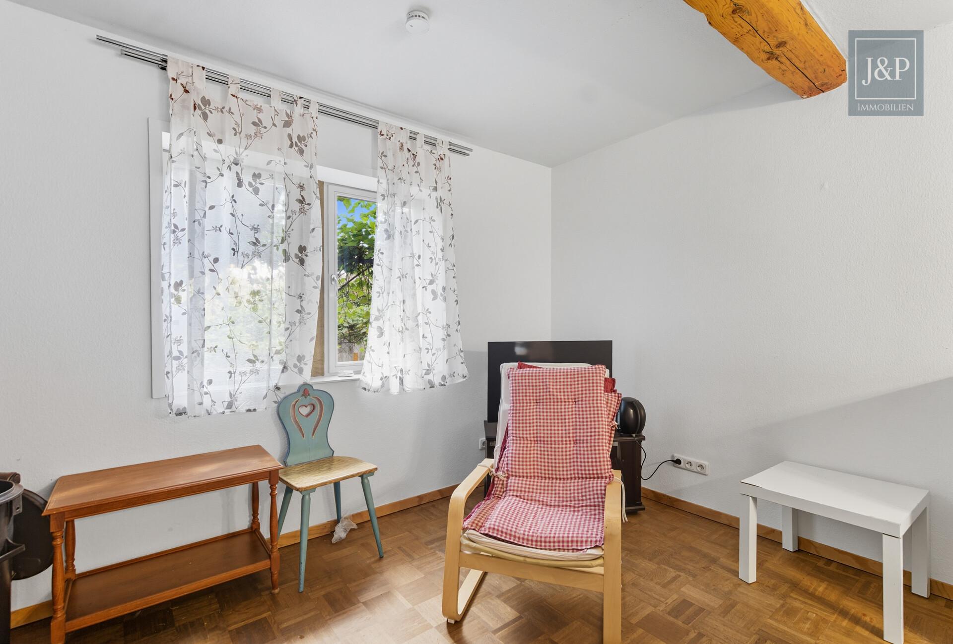 Viel Platz für Familie & Beruf: Fachwerkhaus mit Einliegerwohnung und Hof! - Küche