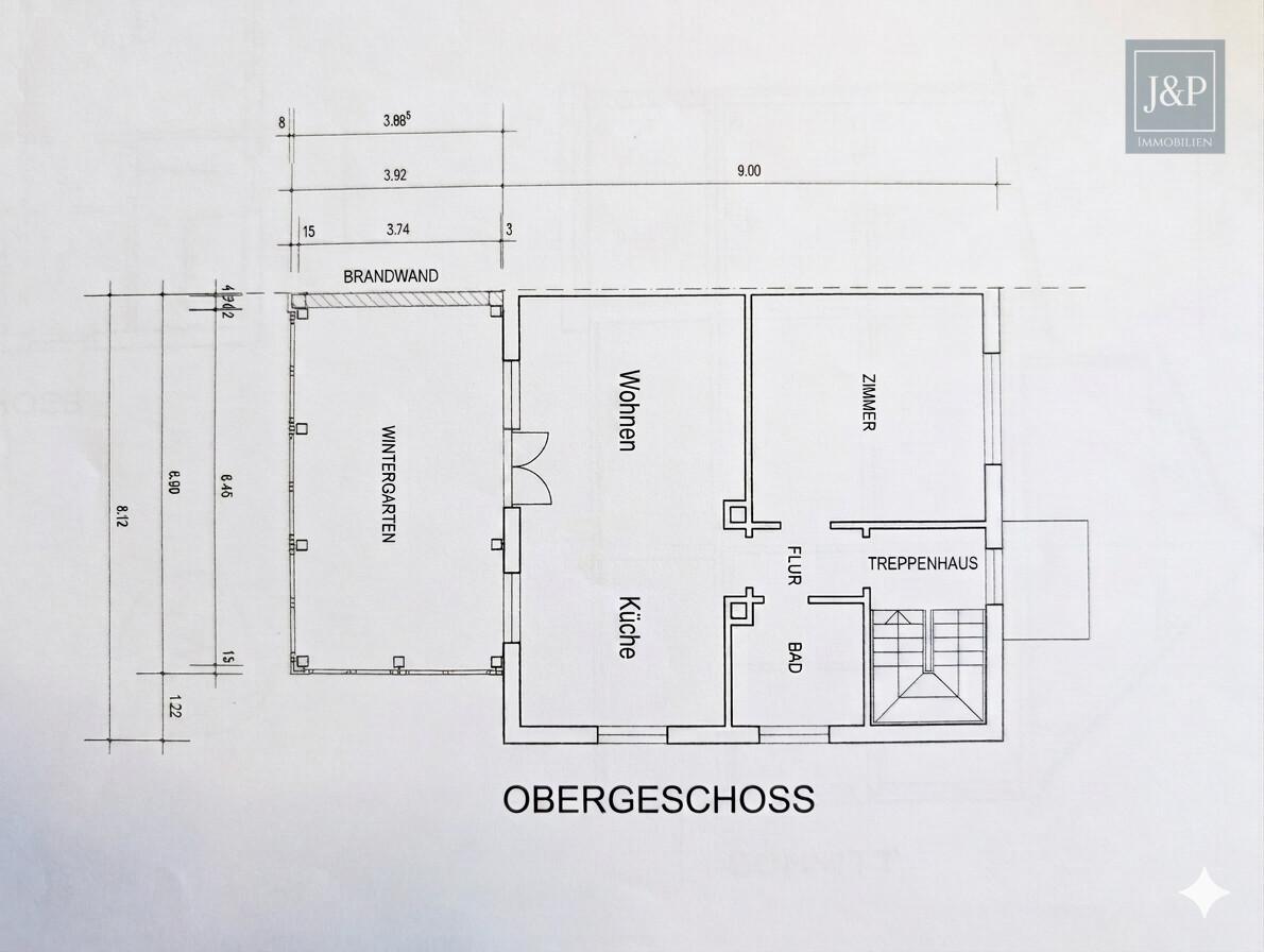 Vielseitiges Mehrgenerationendomizil mit XXL-Garten in Fürth Stadeln - Obergeschoss