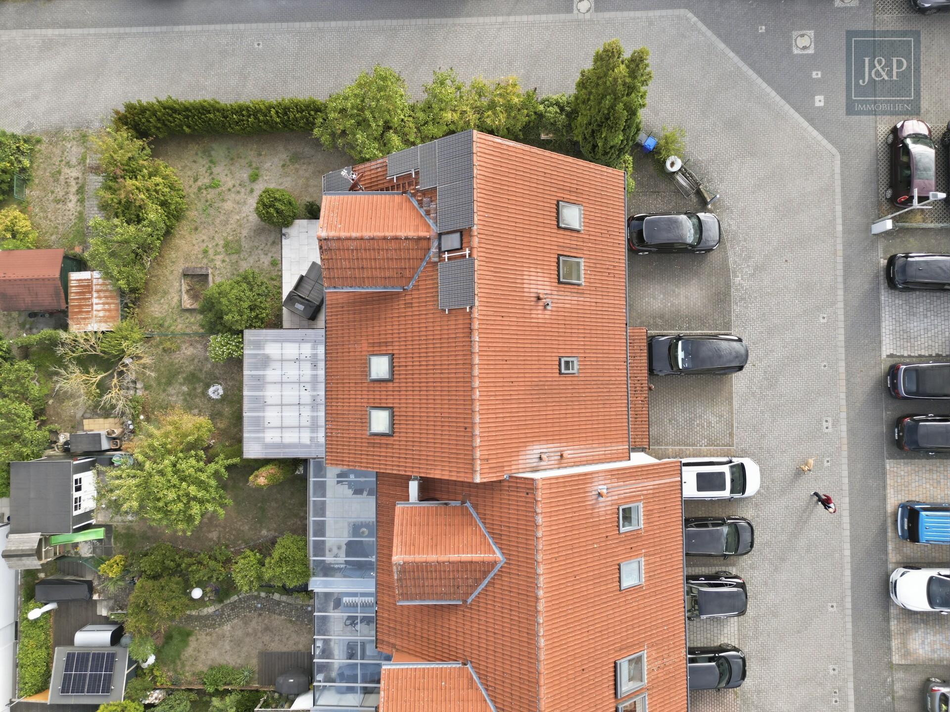 Familienfreundliches Reihenmittelhaus in Rodheim: 5 Zimmer, Garten und modernisierte Ausstattung - Vogelperspektive