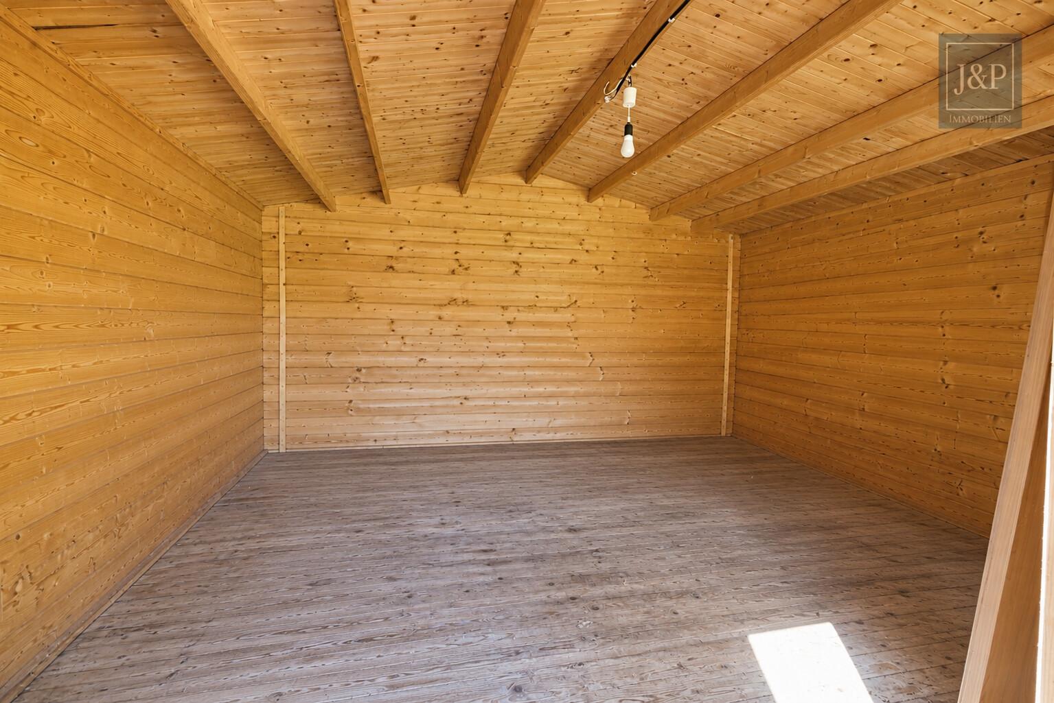 Sanierungsobjekt oder Teilneubau - Großes sonniges Grundstück mit 1710qm auf der Hegewiese - Gartenhütte