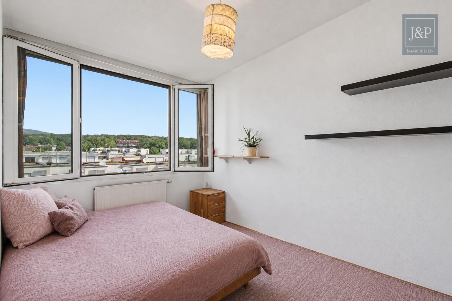 RMH mit schöner Aussicht & 3 Stellplätzen in familienfreundlicher Wohngegend von Oberursel-Nord - Kinerzimmer 2 DG