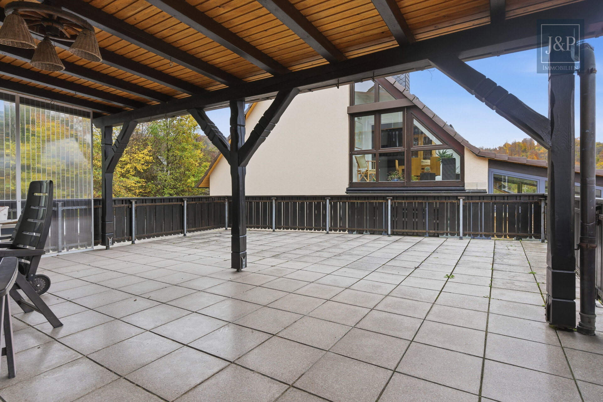 Sofort Verfügbar! 4,5 Zimmer-Wohnung in ruhiger Lage in Mömbris! - Dachterrasse