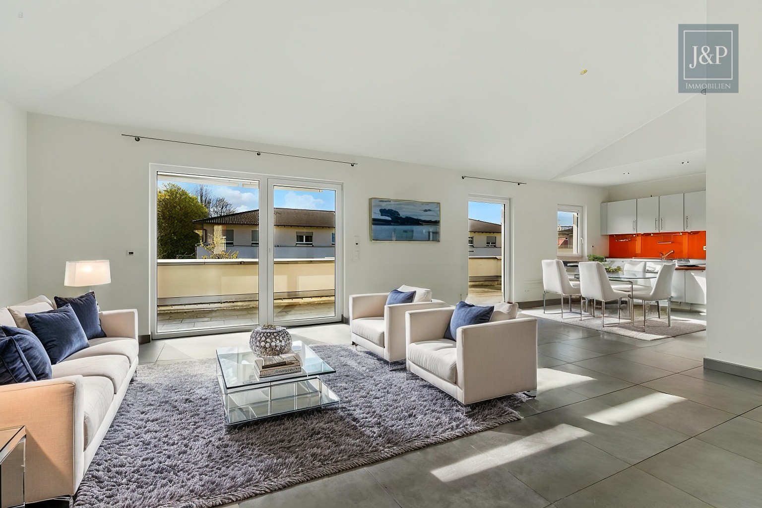 Barrierefreies Penthouse mit Dachterrasse – Großzügig & Komfortabel - Perfekt für das Alter - Wohnen Staging