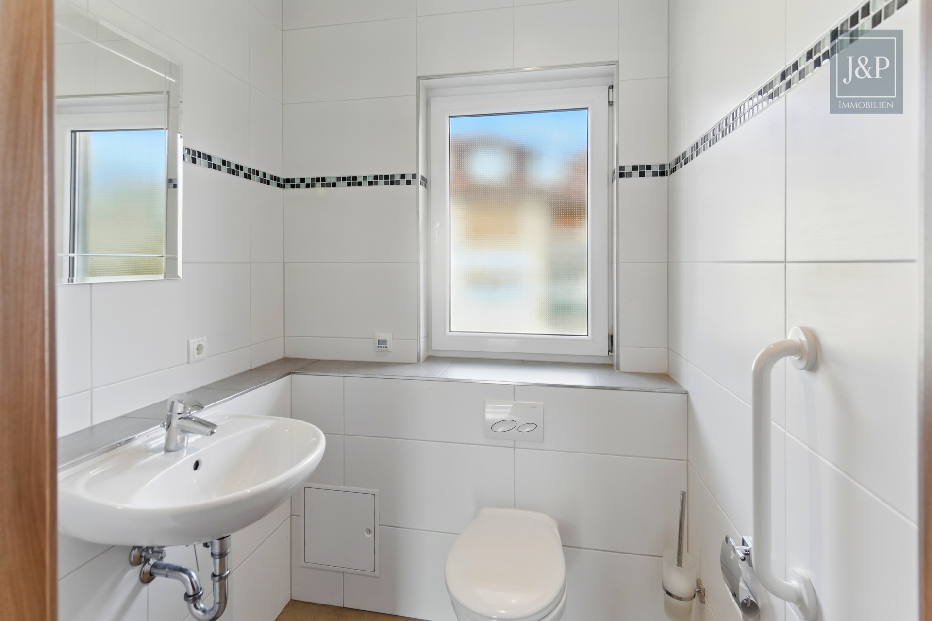 Barrierefreies Penthouse mit Dachterrasse – Großzügig & Komfortabel - Perfekt für das Alter - WC