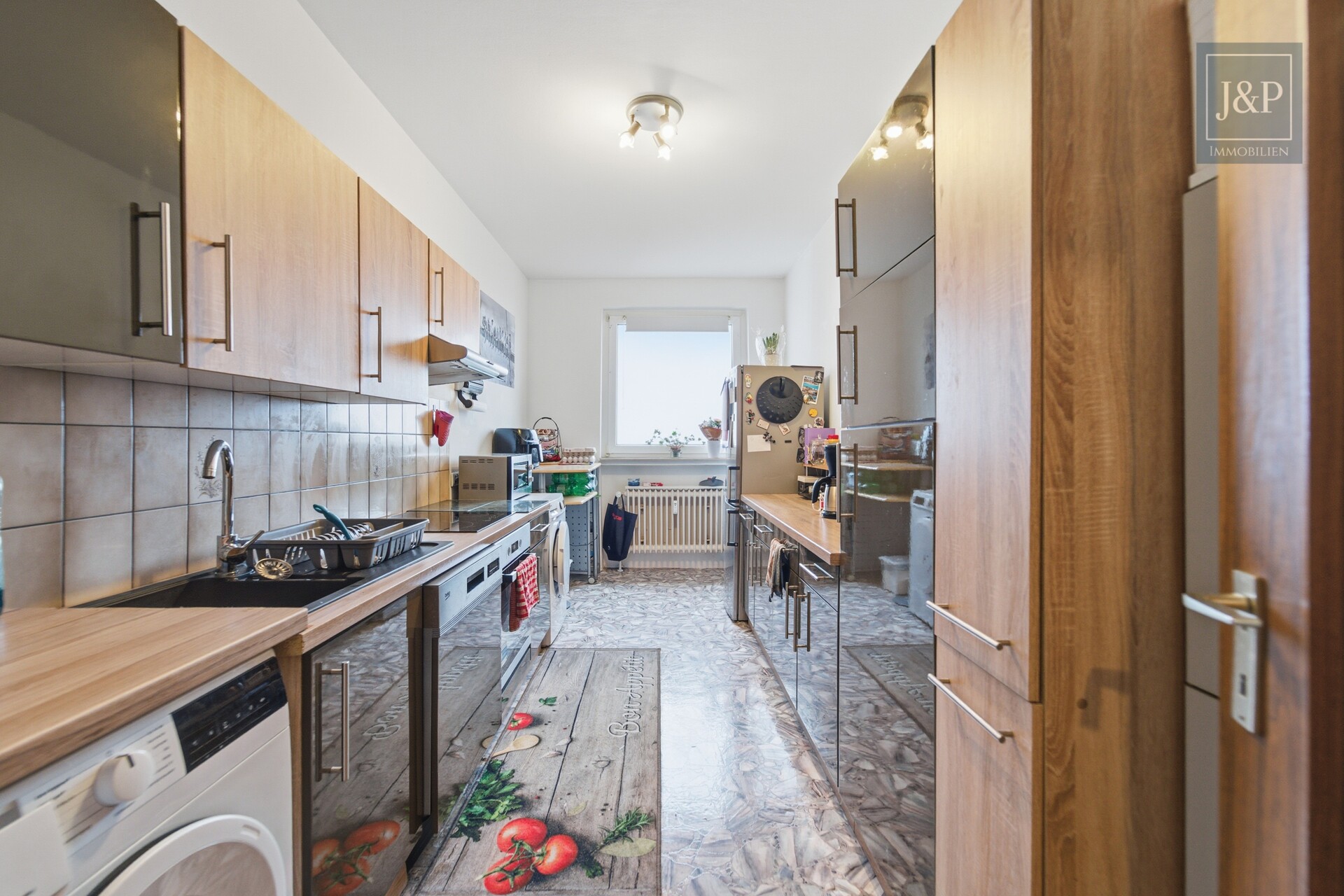 Barrierefreie 4-Zimmer-Wohnung mit 2 Balkonen, Garage & Weitblick - Küche