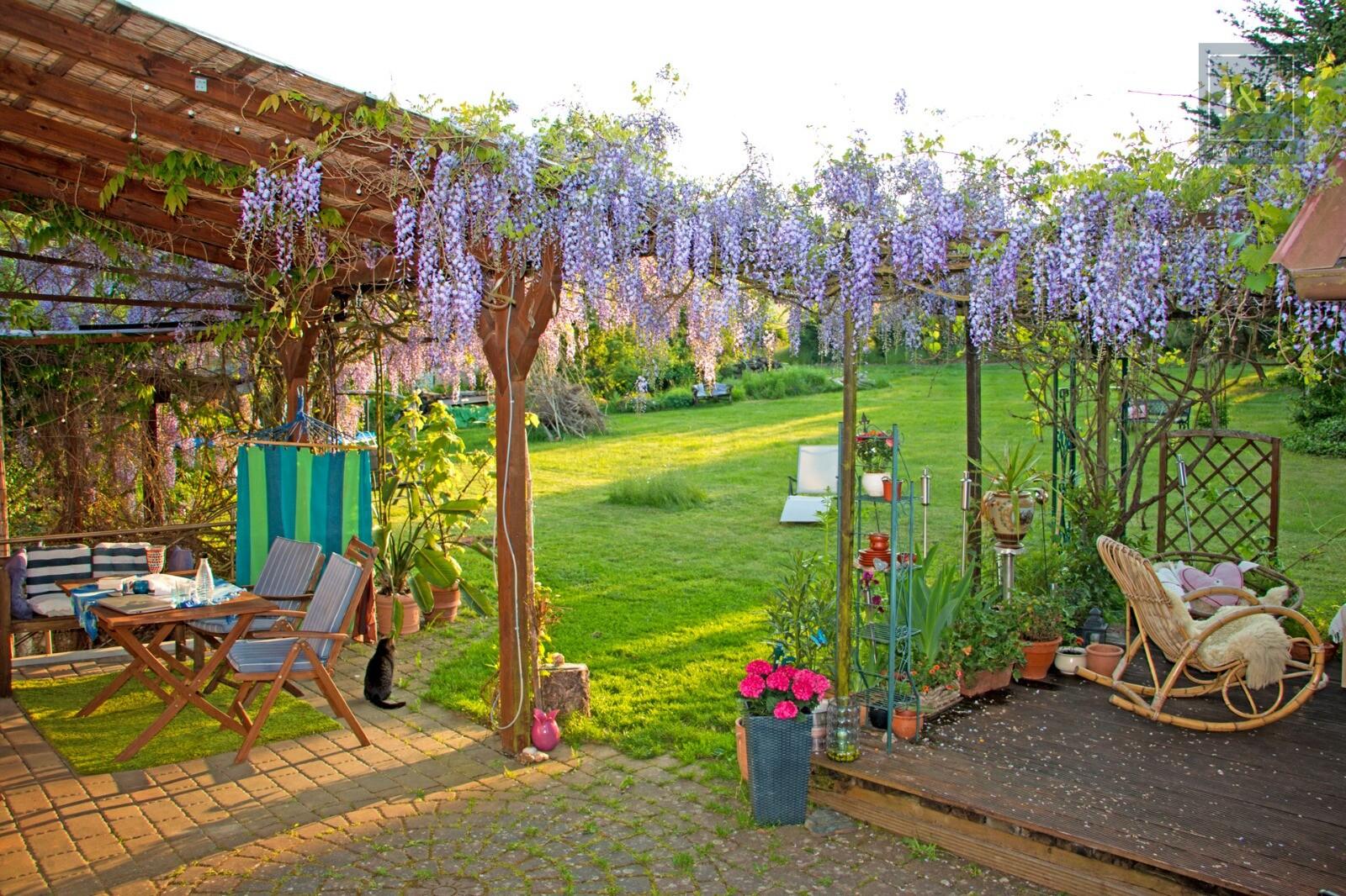 Provisionsfrei! Natur-Residenz mit unendlichen Möglichkeiten, und großem Garten - Außenansicht Garten