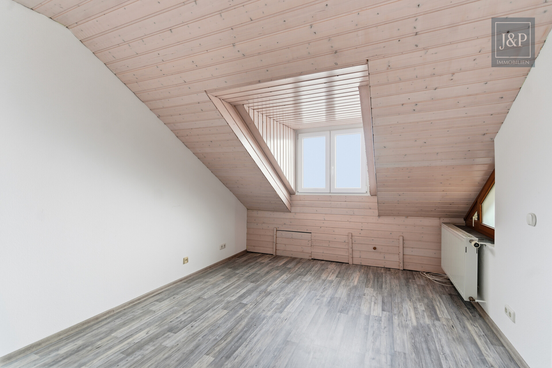 Doppelhaushälfte mit Einliegerwohnung, 3 Terrassen und Wintergarten – ideal für Familien oder Mehrgenerationen! - Schlafzimmer 4