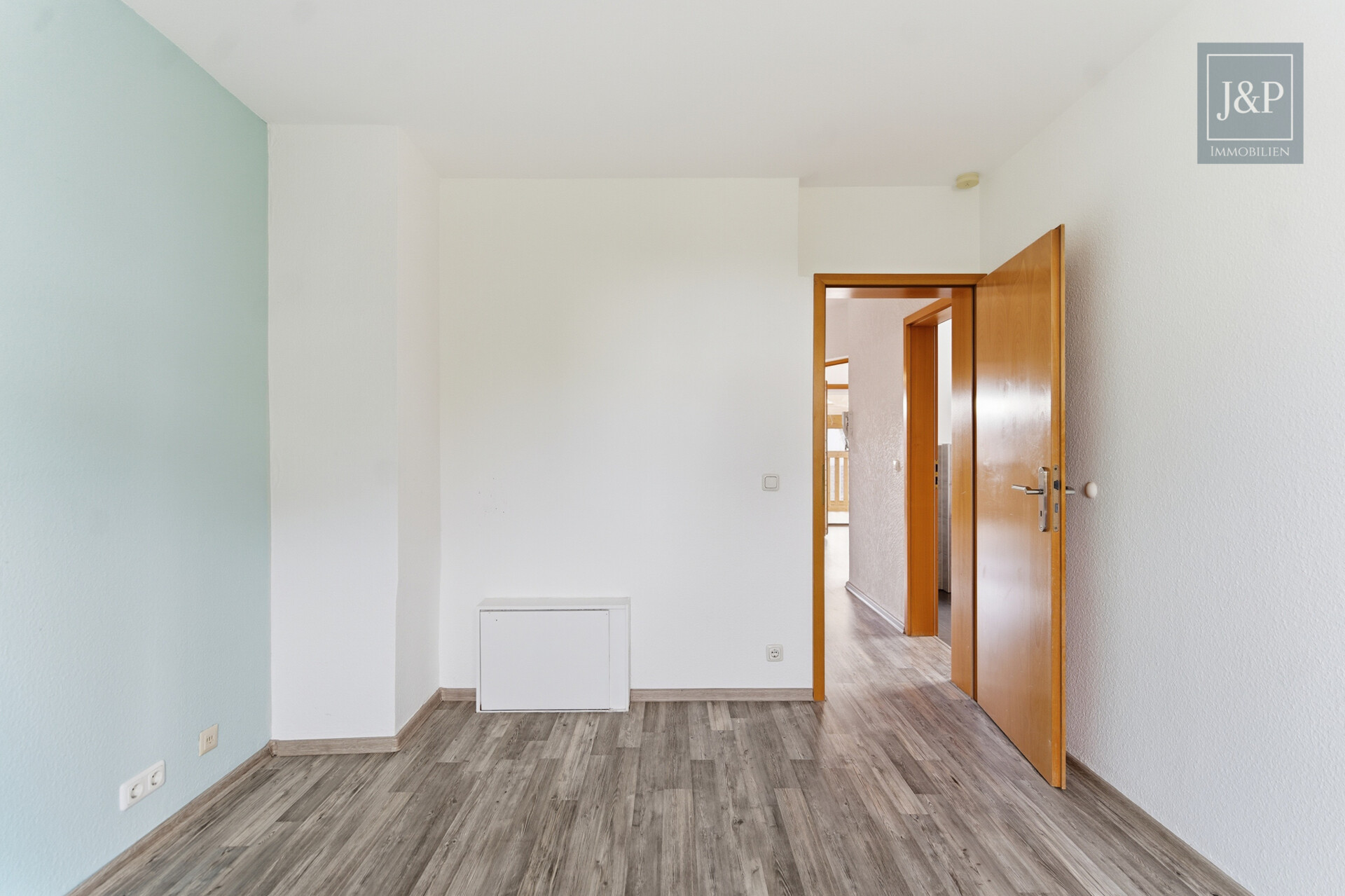 Doppelhaushälfte mit Einliegerwohnung, 3 Terrassen und Wintergarten – ideal für Familien oder Mehrgenerationen! - Schlafzimmer 3