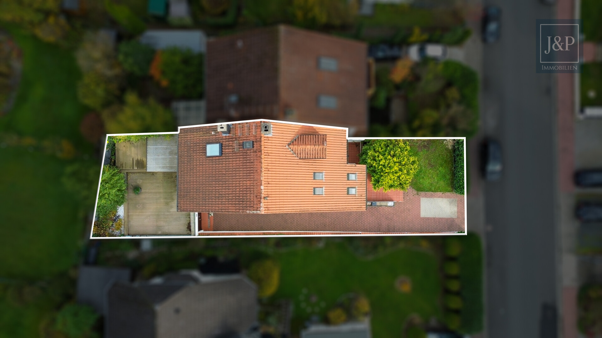 Doppelhaushälfte mit Einliegerwohnung, 3 Terrassen und Wintergarten – ideal für Familien oder Mehrgenerationen! - Luftaufnahme