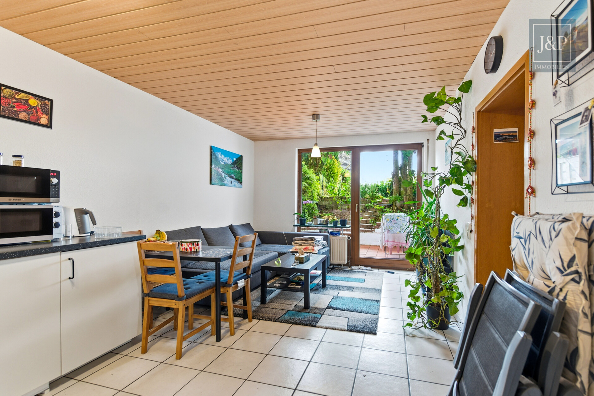 Doppelhaushälfte mit Einliegerwohnung, 3 Terrassen und Wintergarten – ideal für Familien oder Mehrgenerationen! - ELW