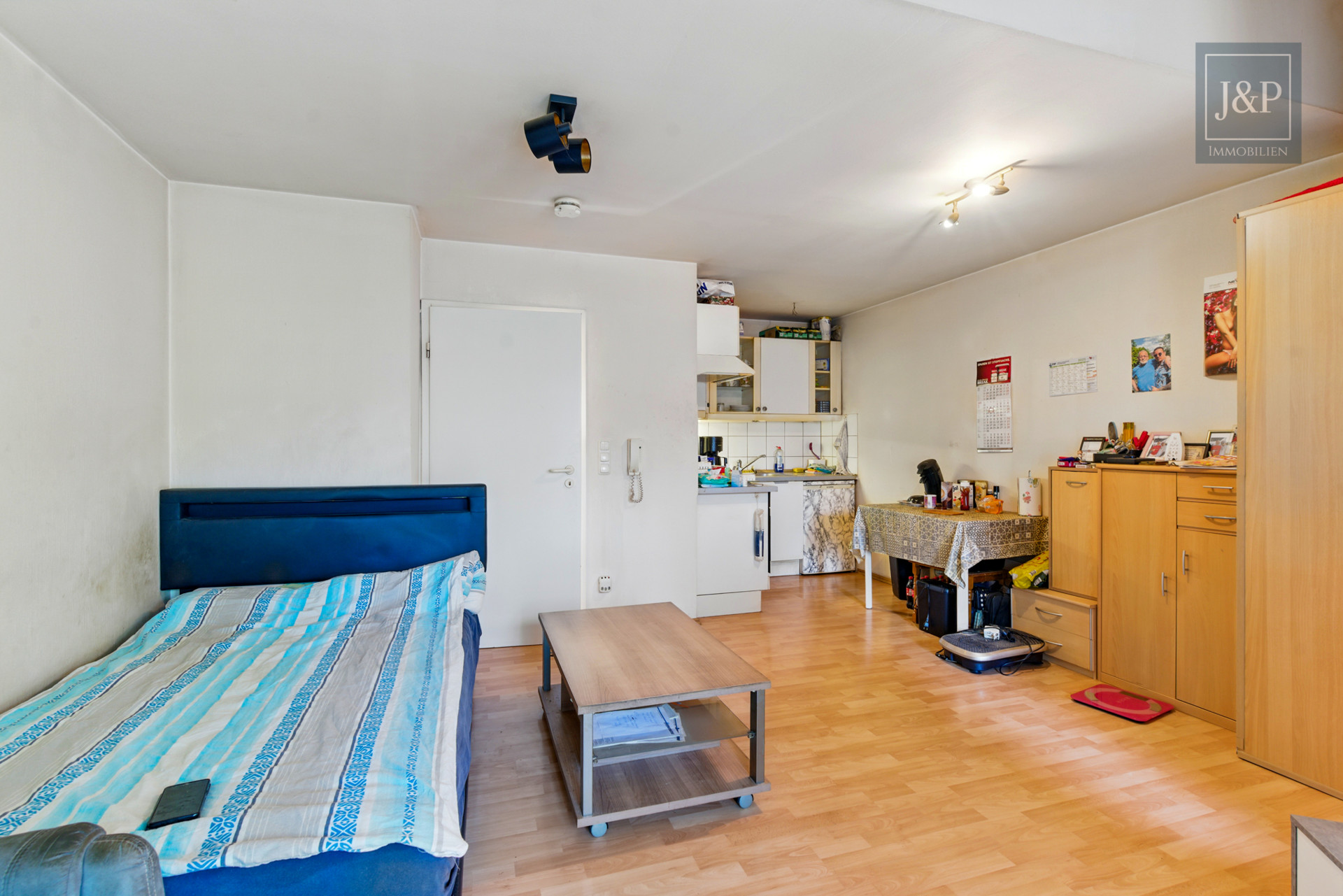 Zentral, voll-vermietet und gepflegt: Mehrfamilienhaus mit sechs Einheiten in Pfungstadt! - EG "Neubau"