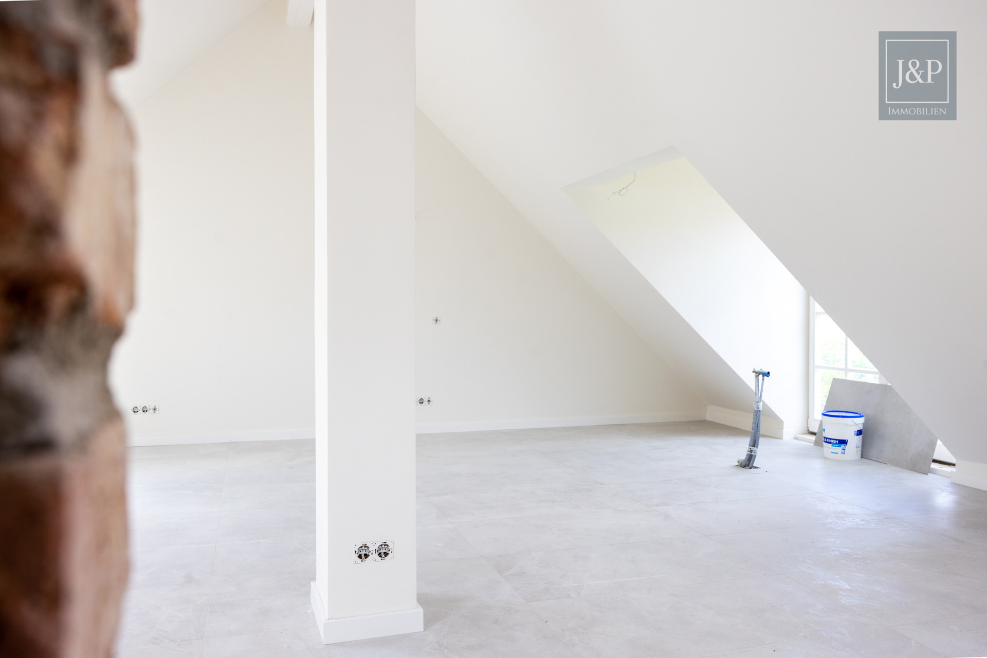 KfW 55 Neubau! 4 Doppelhaushälften und eine einzigartige Villa (zu 90% fertiggestellt) - Villa Innenausbau