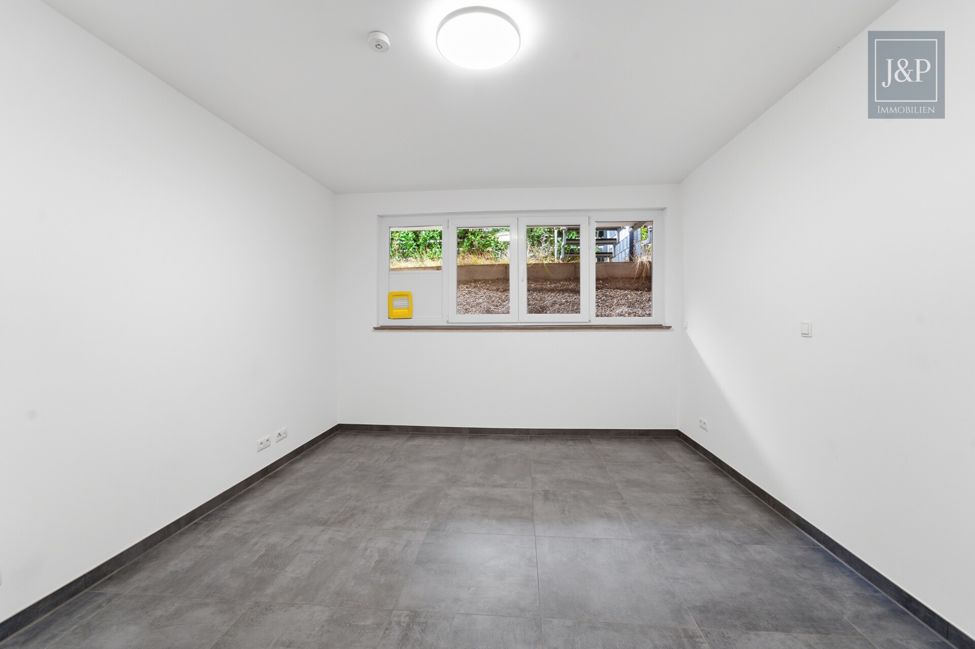 Moderne Maisonette Wohnung mit Garten & Balkon, KfW-70-Standard & 2 Stellplätzen in Kelsterbach - Schlafzimmer UG