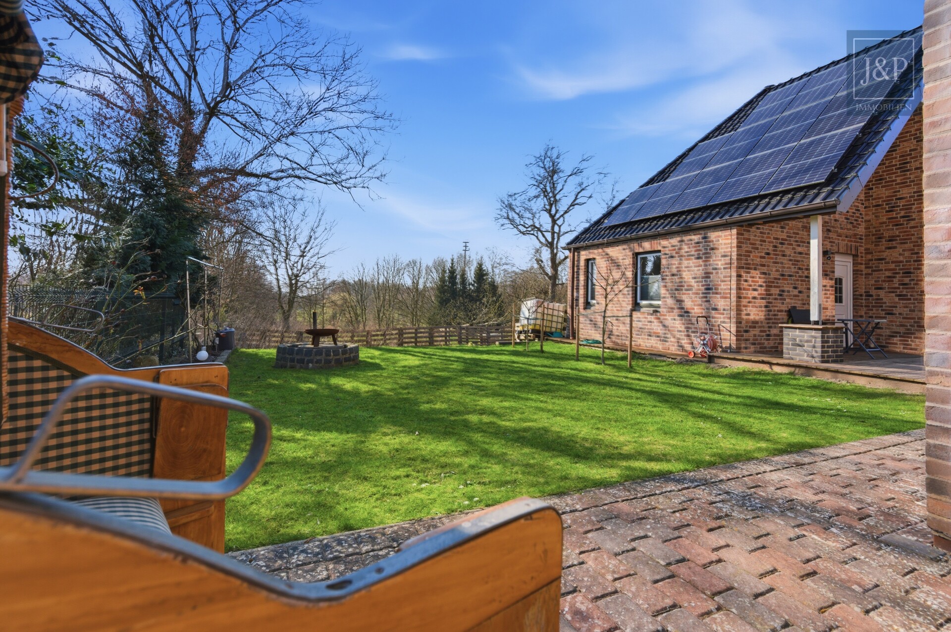 Einzugsbereit: Einmaliger Wohntraum zum Wohlfühlen! - Garten