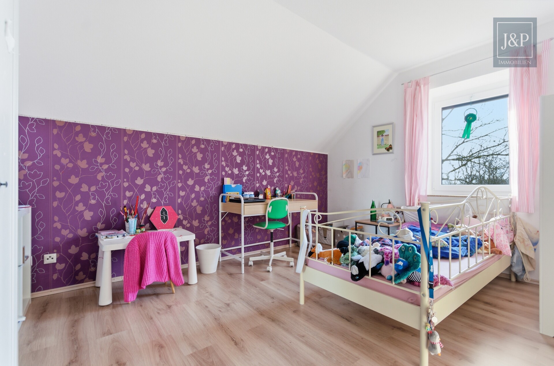 Einzugsbereit: Einmaliger Wohntraum zum Wohlfühlen! - Schlafzimmer oben