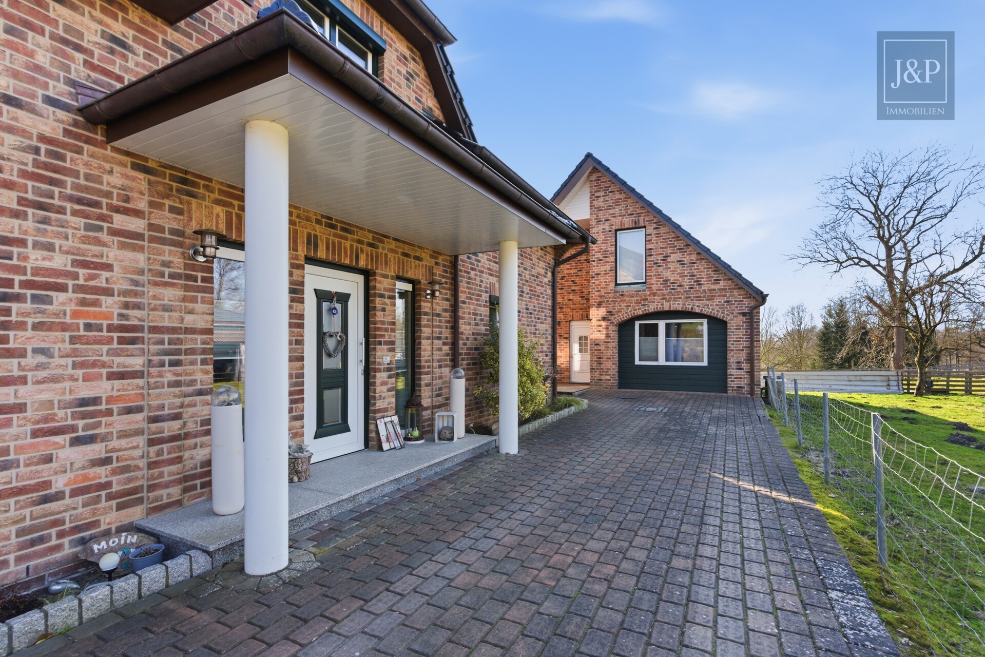 Einzugsbereit: Einmaliger Wohntraum zum Wohlfühlen! - Eingang