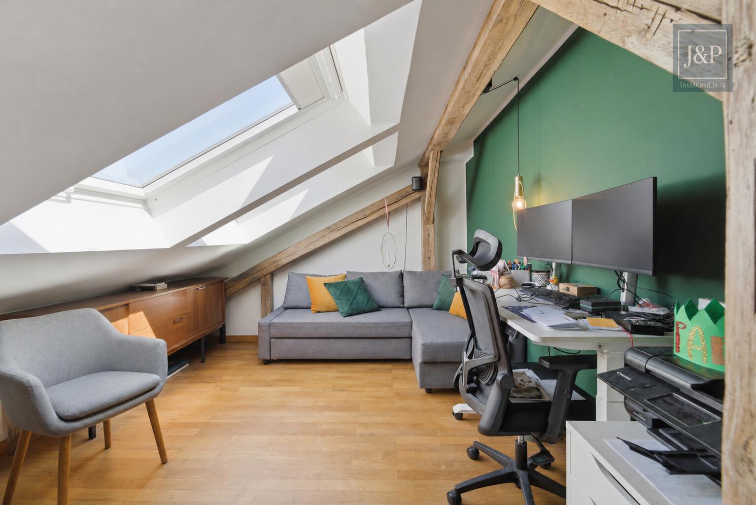 Großzügige 5-Zimmer-Wohnung in Wiesbaden – modernisiert mit Ausbaupotenzial & Garage - Schlafzimmer 4