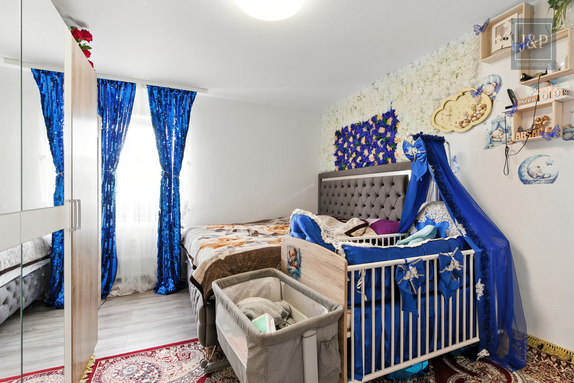 Saniert, zentral, geräumig: 4-Zimmer-Wohnung in Dreieich-Sprendlingen! - Schlafzimmer 3