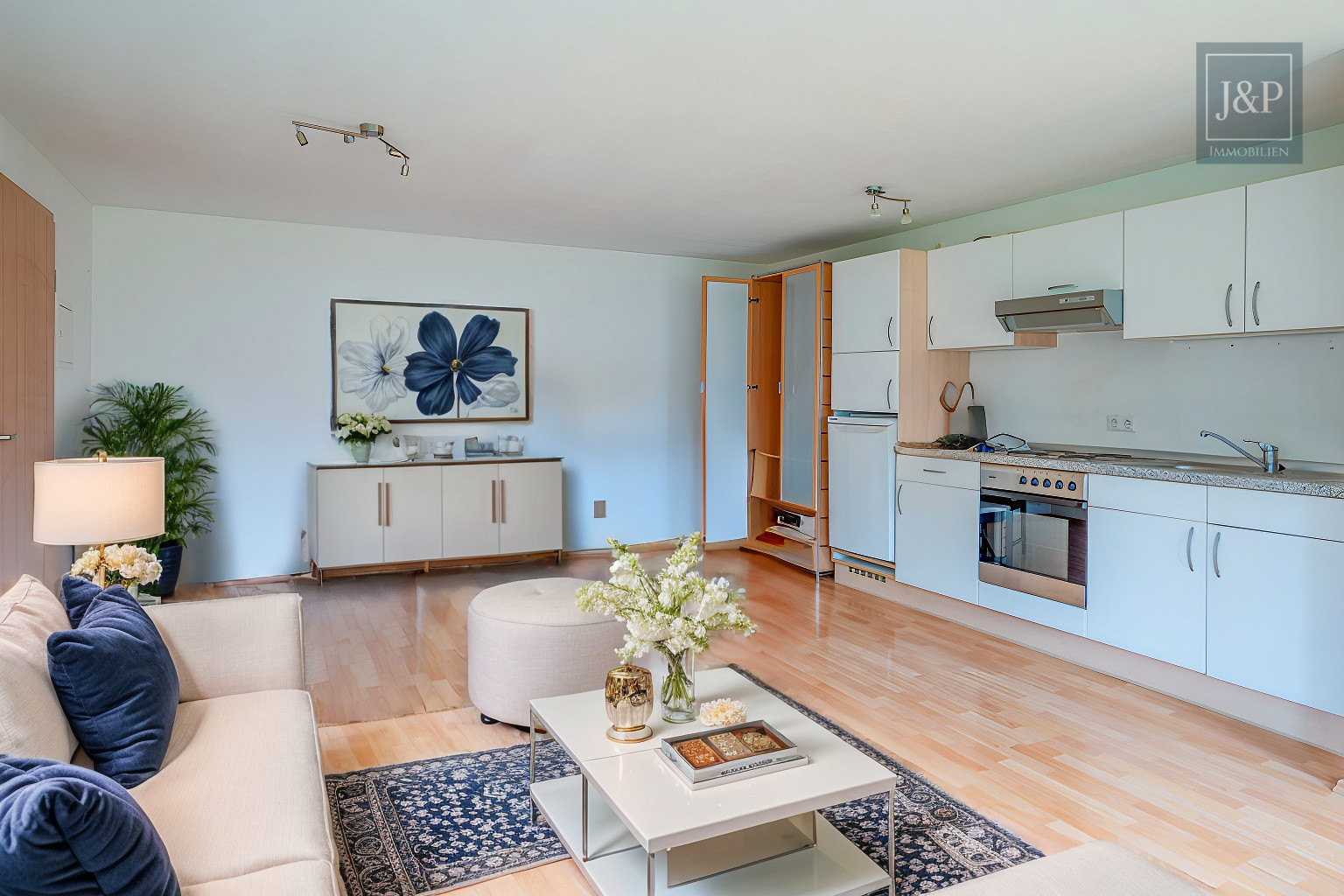 Starke Renditemöglichkeit in Frankfurt-Goldstein. Grundstück in Eigentum! Neuerrichtung 2009 - Einliegerwohnung