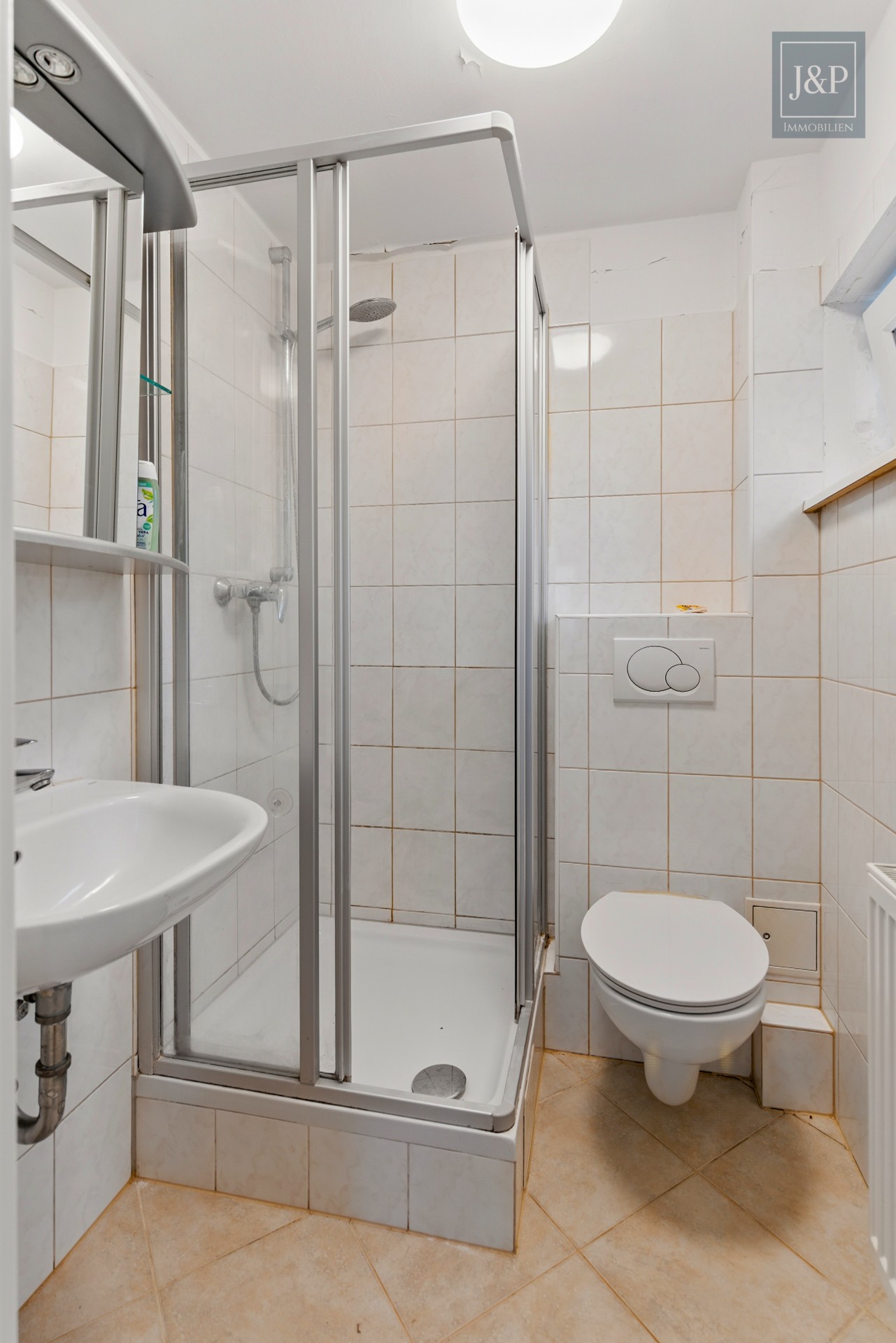 Starke Renditemöglichkeit in Frankfurt-Goldstein. Grundstück in Eigentum! Neuerrichtung 2009 - UG Bad