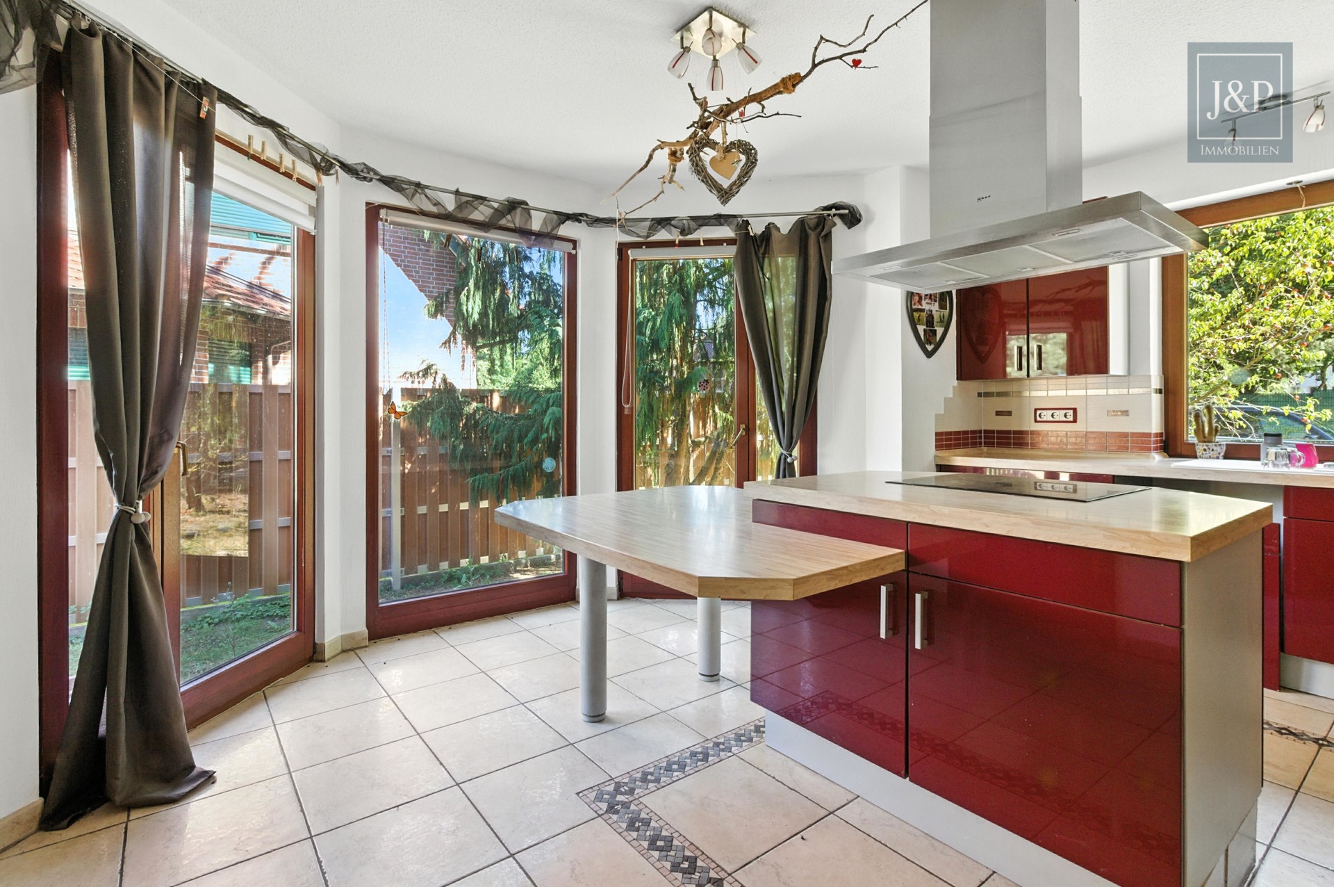 Familientraum in Limsdorf – hell, großzügig, naturnah - Küche