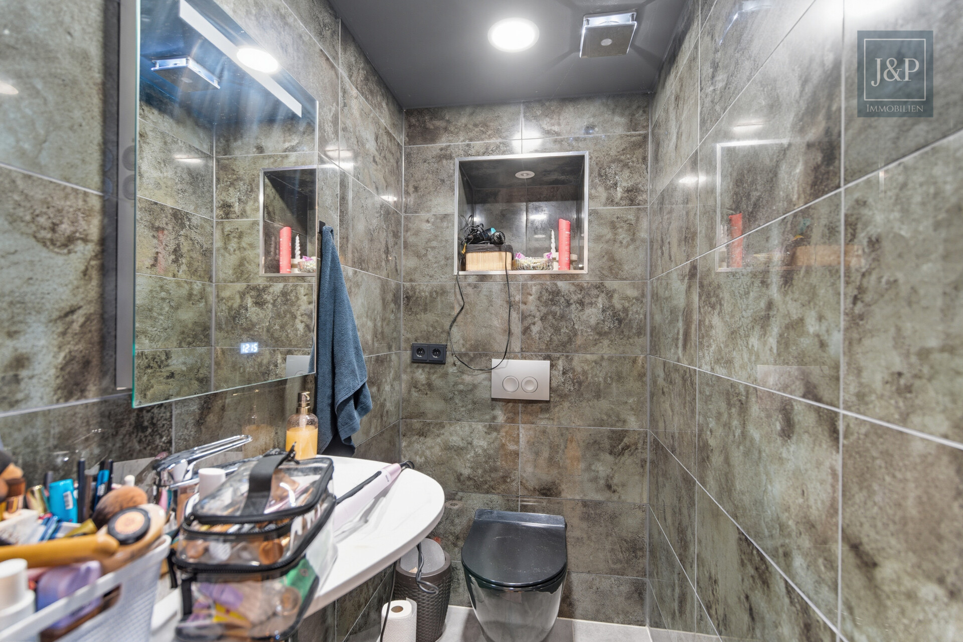 Repräsentativer Bungalow im Villenviertel von Langen – modernisiert und vielseitig nutzbar! - Gäste-WC 2