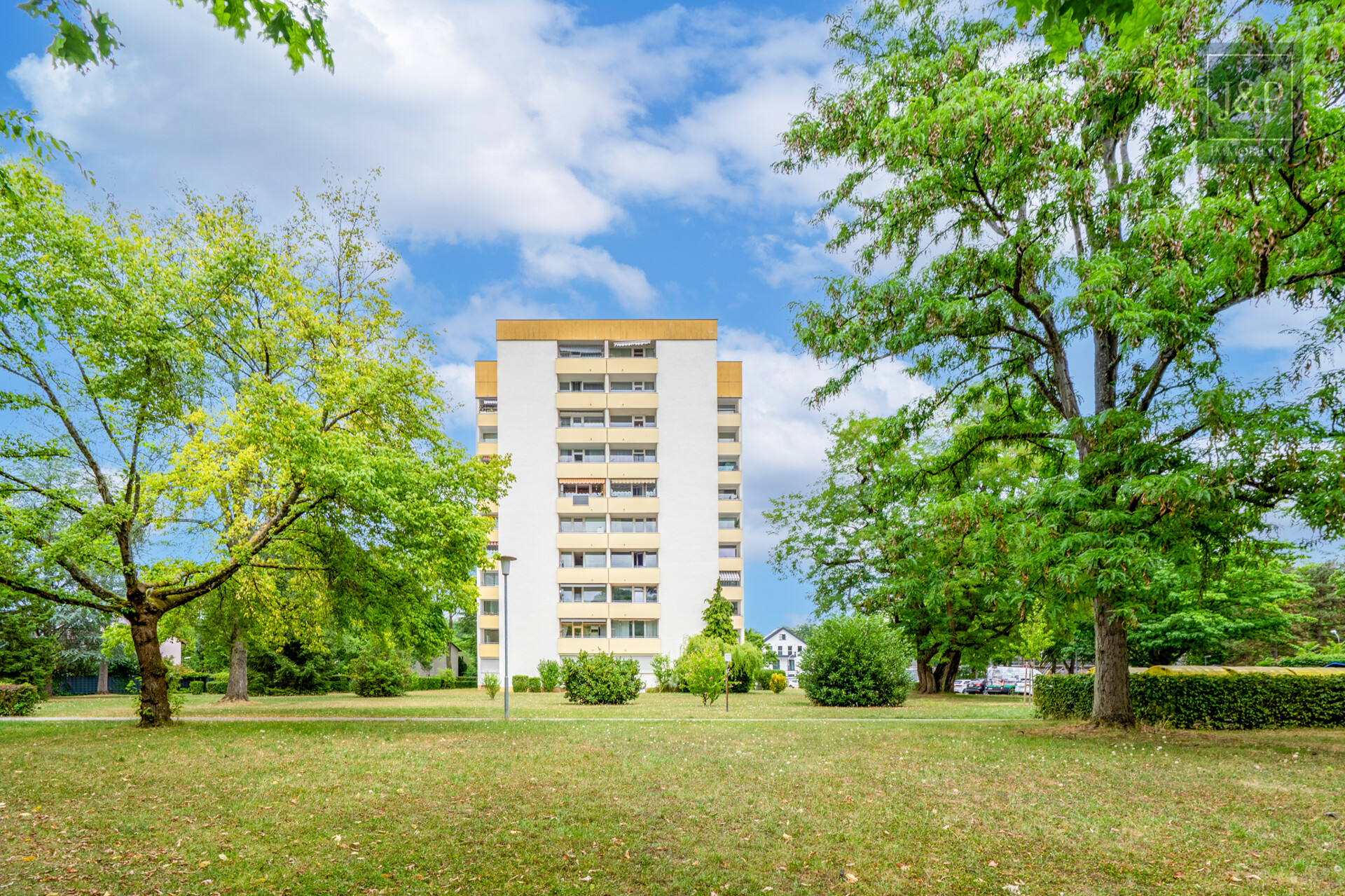 Saniert, bezugsfrei, modern: Möblierte 3-Zimmer-Wohnung in Dreieich-Sprendlingen! - Außenbereich