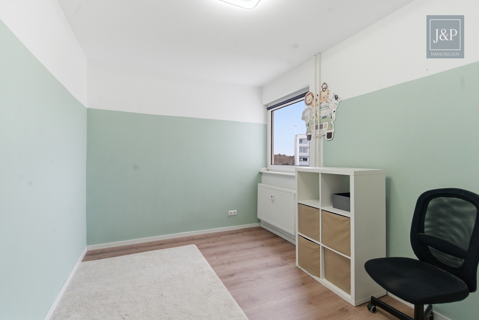 Saniert, bezugsfrei, modern: Möblierte 3-Zimmer-Wohnung in Dreieich-Sprendlingen! - Schlafzimmer 2