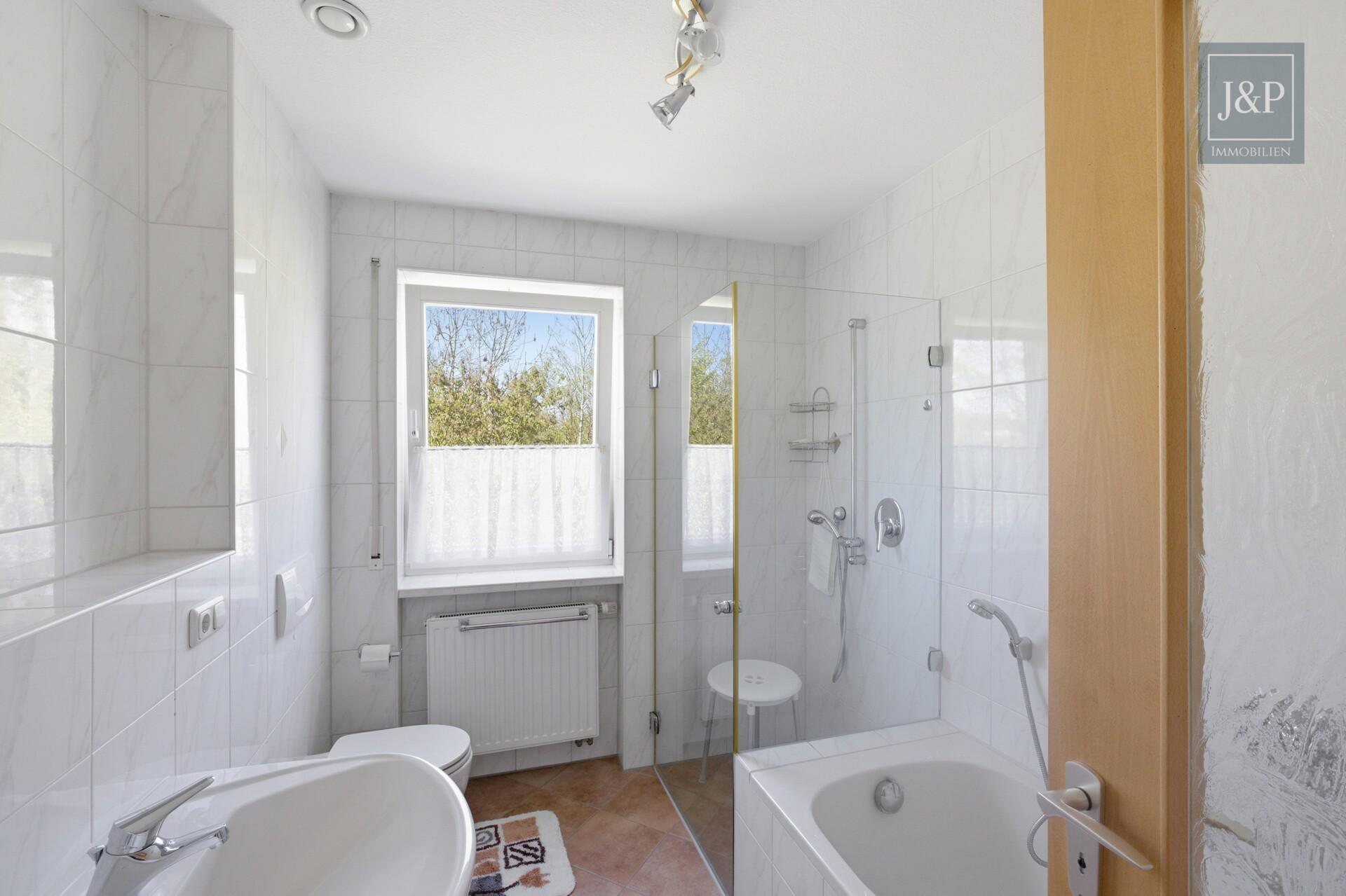 Naturnahes Wohnglück in Bestlage - nachhaltiges Wohnen mit City-Anschluss! - Badezimmer