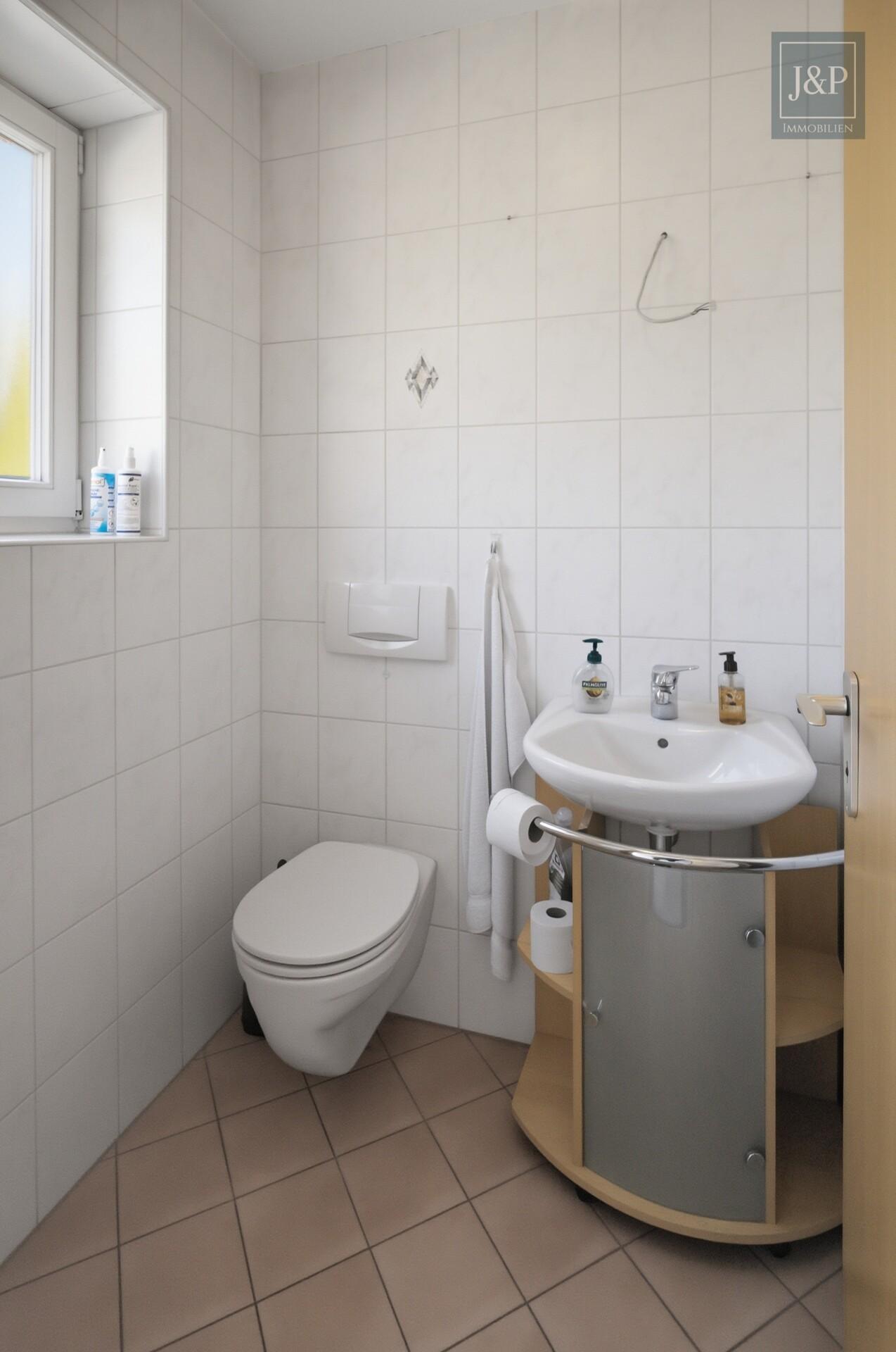 Naturnahes Wohnglück in Bestlage - nachhaltiges Wohnen mit City-Anschluss! - Gäste-WC