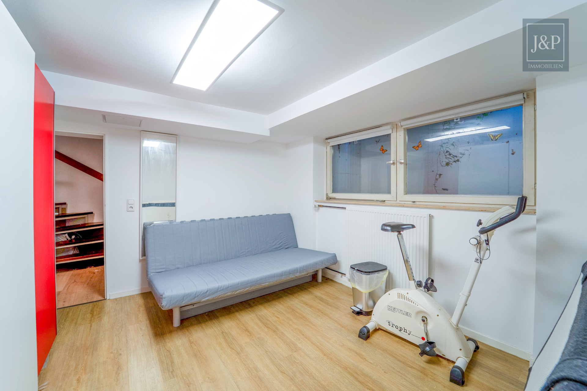 Rundum modernisiert: Einziehen & wohlfühlen – Hochwertiges Reihenhaus mit Aufstockungspotenzial! - Kellerraum