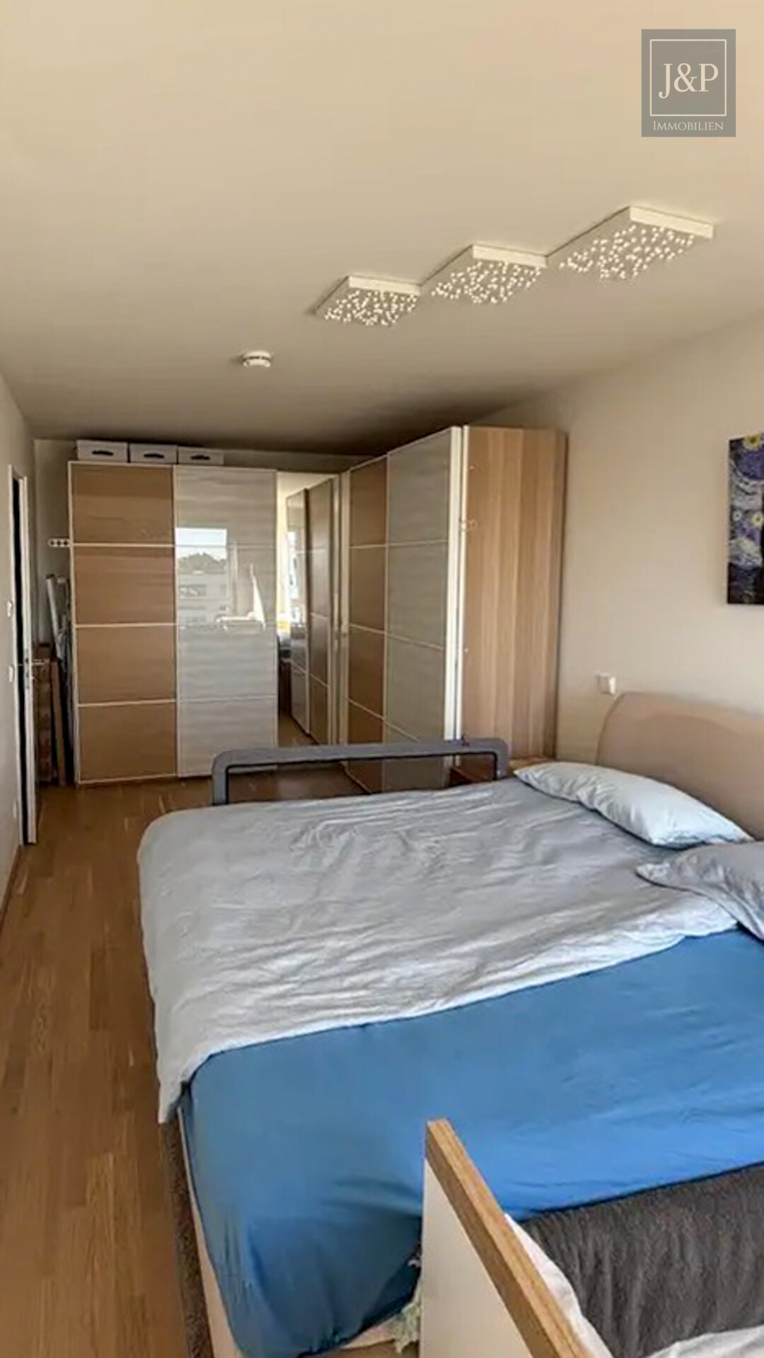 Barrierefrei wohnen in jeder Lebensphase – moderne 4-Zimmer-Wohnung nahe München - Schlafzimmer_1
