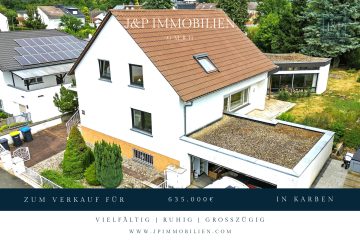 Großzügiges Einfamilienhaus mit Einliegerwohnung und Doppelgarage in ruhiger Lage, 61184 Karben, Zweifamilienhaus