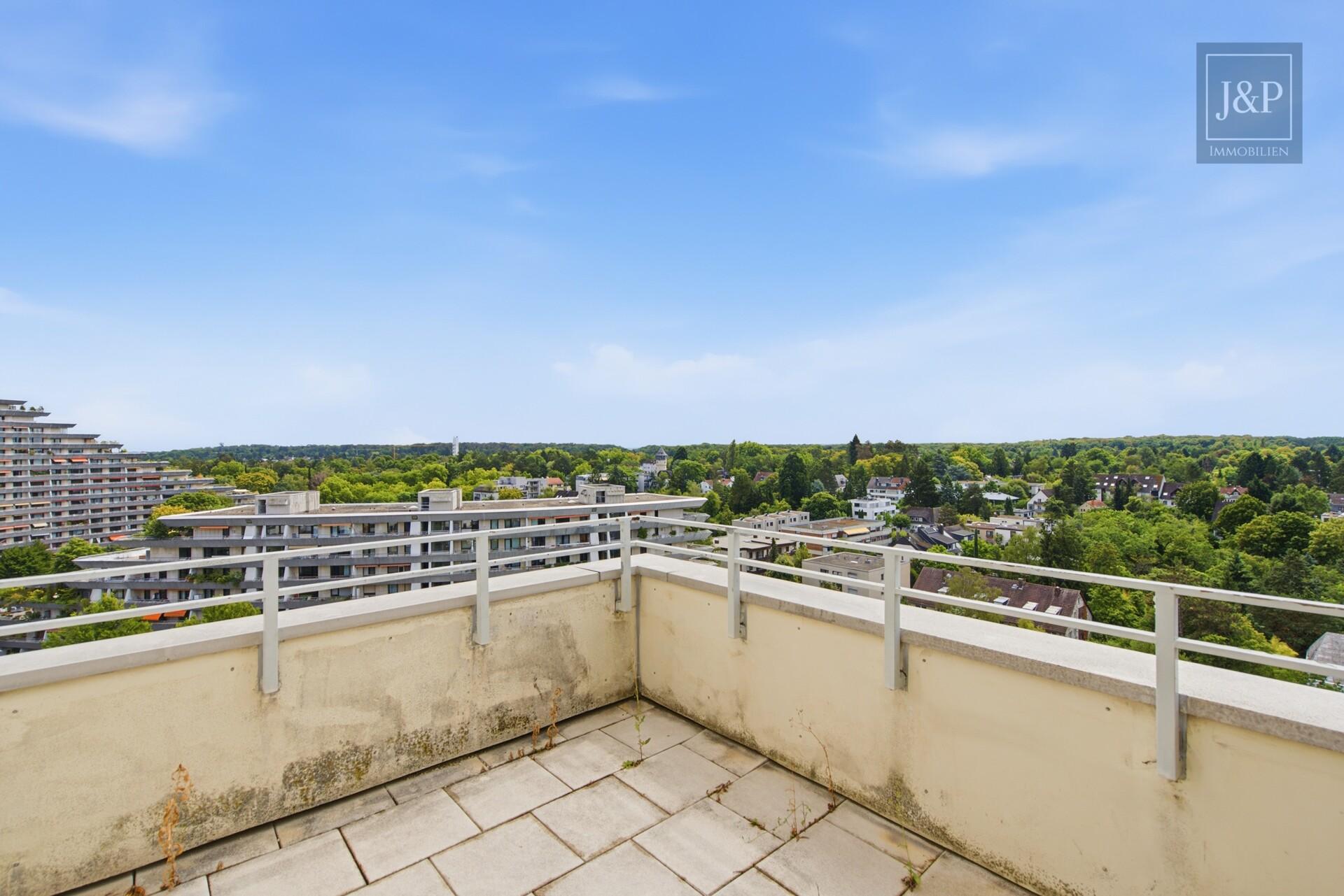 Beeindruckende Penthouse-Wohnung mit Skylineblick und zwei Terrassen! - 2. Balkon