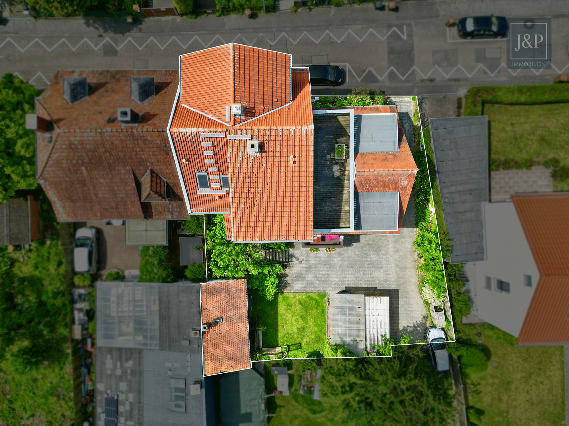 Maisonette-Wohnung mit Dachterrasse und toller Aussicht über Eschborn - Vogelperspektive