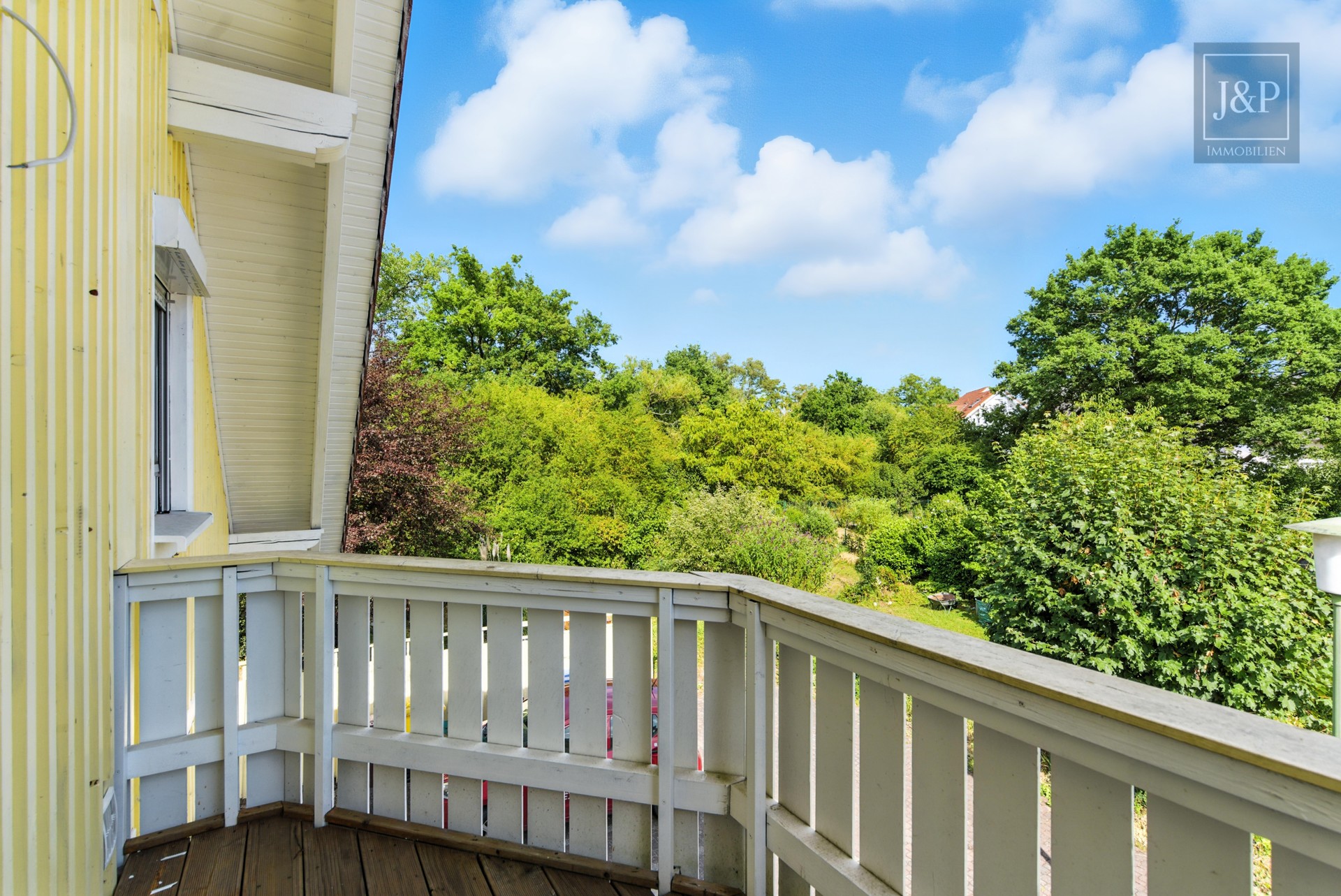 Wohnen in verkehrsberuhigter Randlage. Modern, gemütlich & individuell. - Balkon