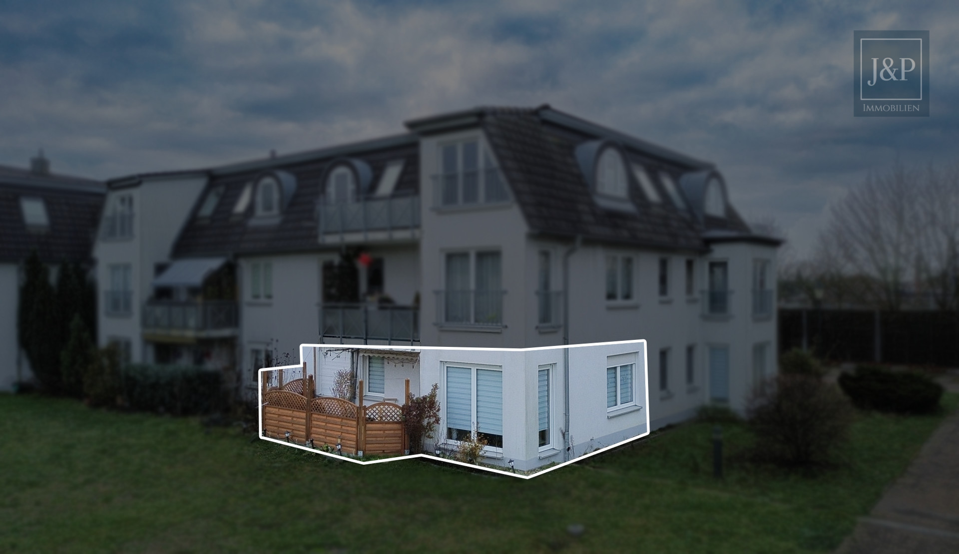 Gepflegte 2-Zimmer-Wohnung mit Terrasse – Ihr stilvolles Zuhause in grüner Umgebung! - Außenansicht