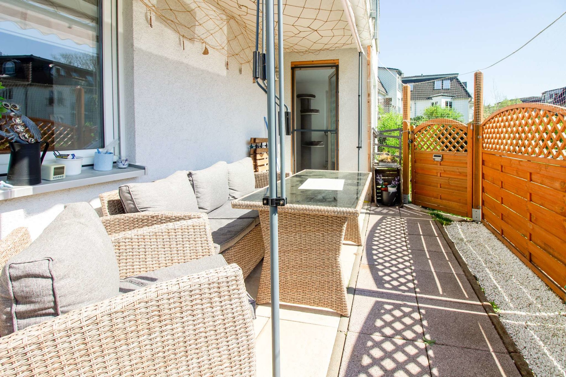 Gepflegte 2-Zimmer-Wohnung mit Terrasse – Ihr stilvolles Zuhause in grüner Umgebung! - Terrasse
